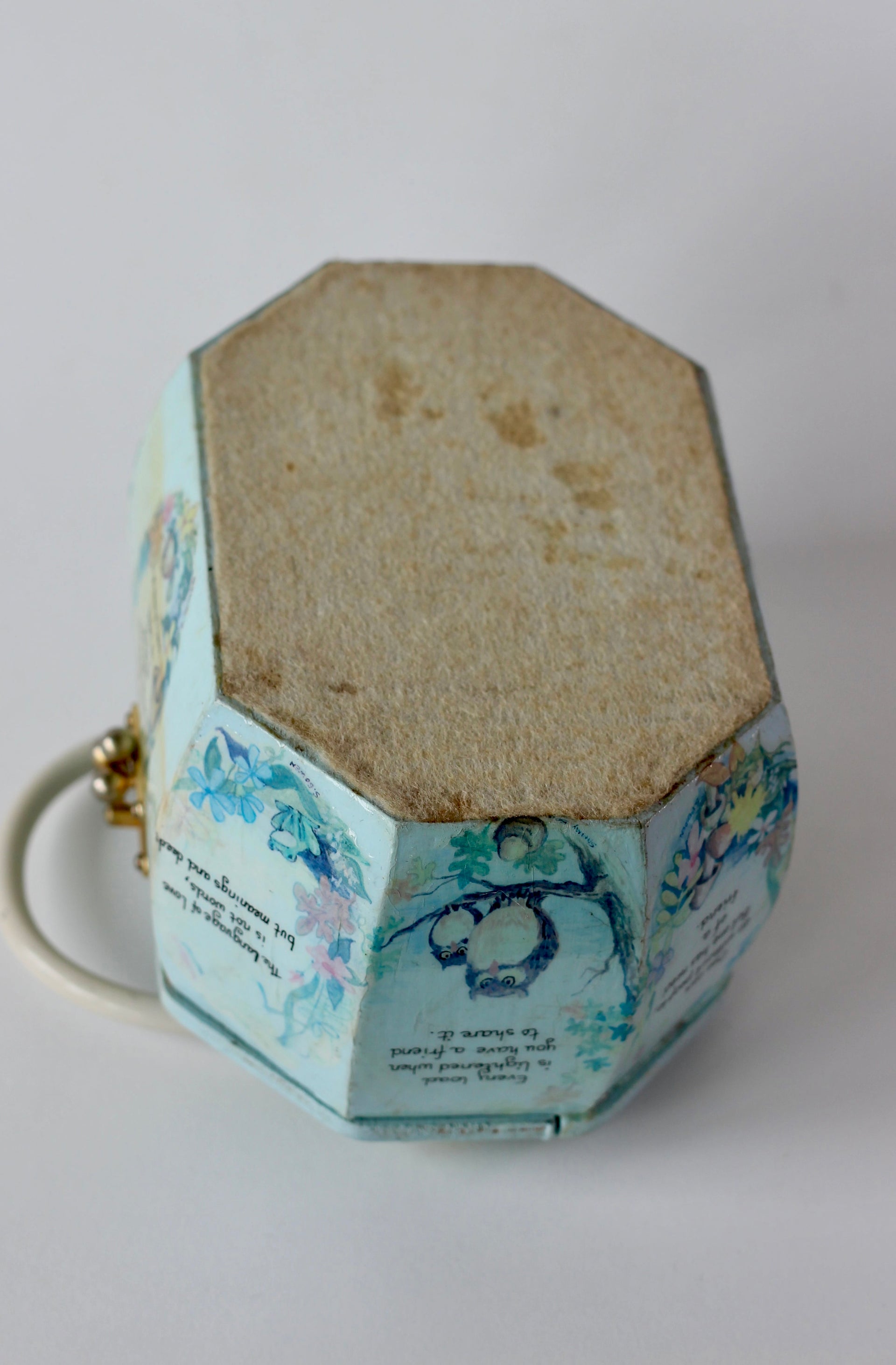 1960s Vintage Pale Blue Wooden Handle Box Bag