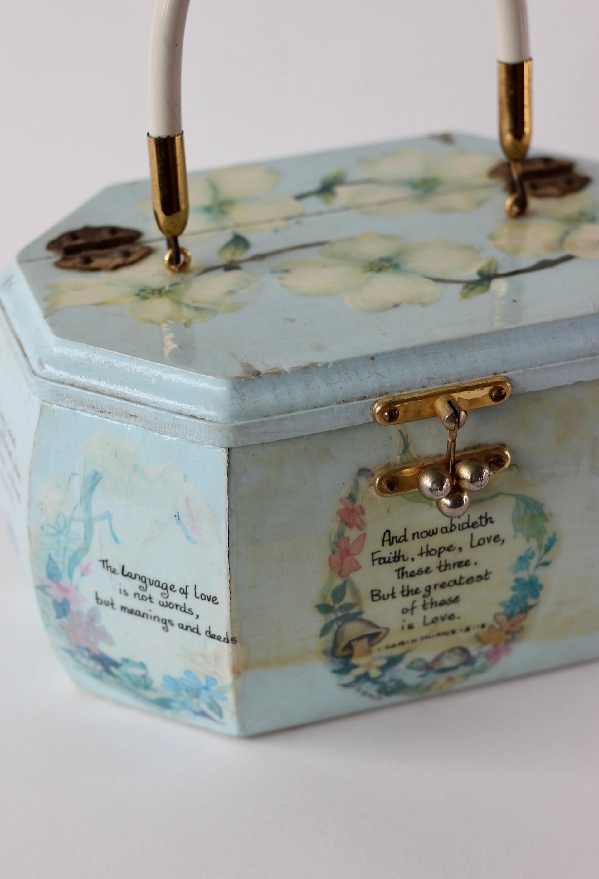 1960s Vintage Pale Blue Wooden Handle Box Bag
