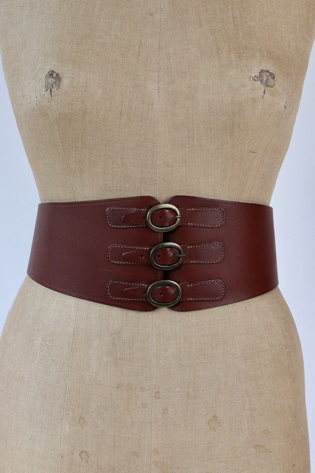 Y2K Vintage Wide Brown Leather Belt//Danish Design// Size S/M