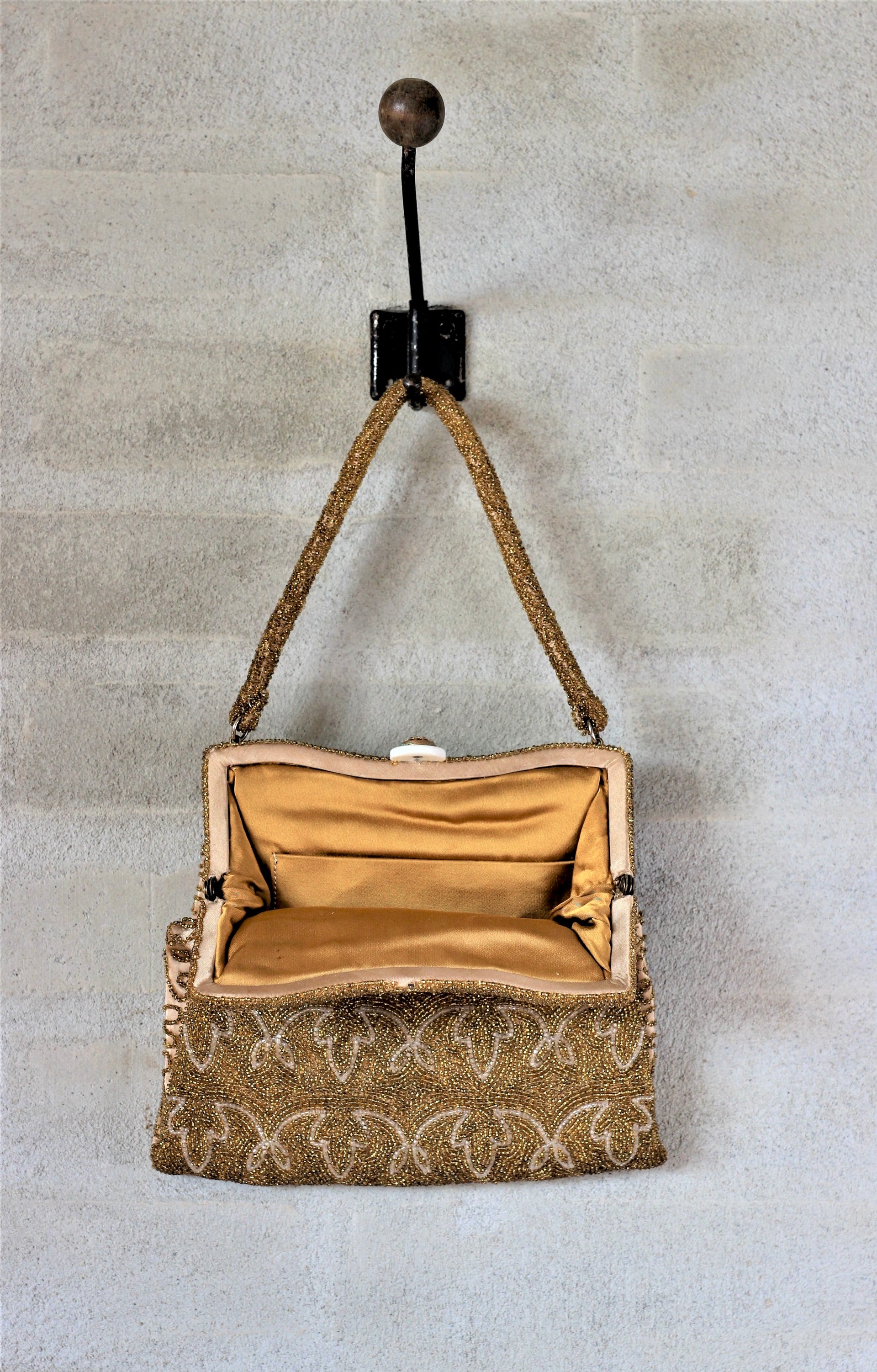 1950s Vintage Golden/Clear Beaded Top Handle Purse/Bag//Rhinestone Closure