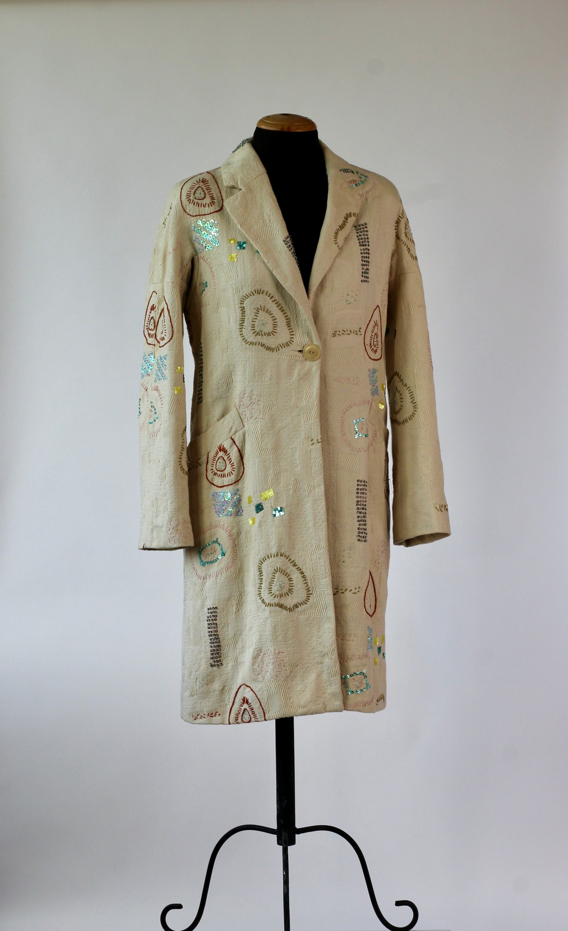 Y2K Embroidered Cream Coat//Danish Design //Size S/M