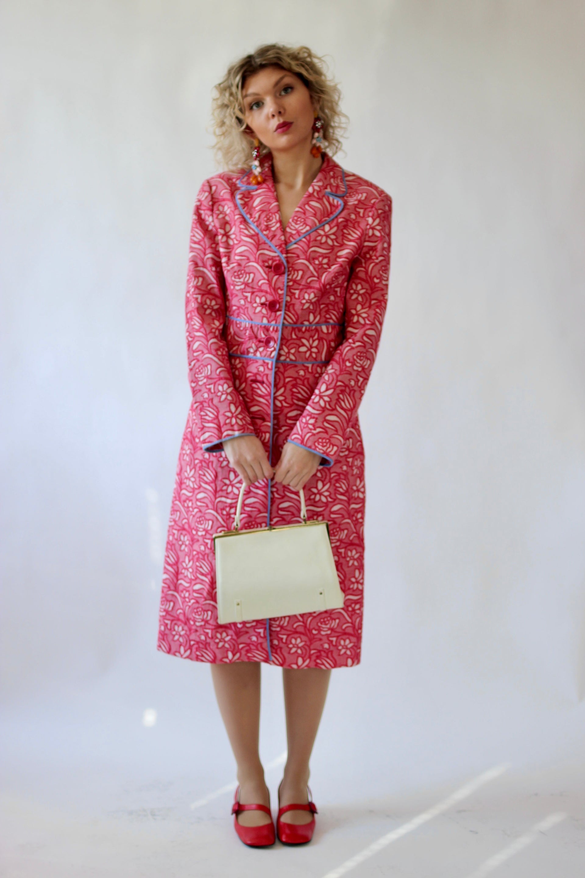 Y2K Vintage Red and White Brocade Coat//Size M