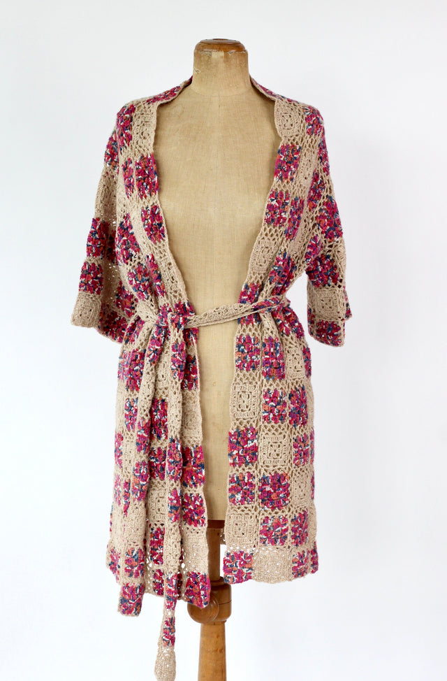 1960s 1970s Vintage Square Crochet Cardigan // Size S/M