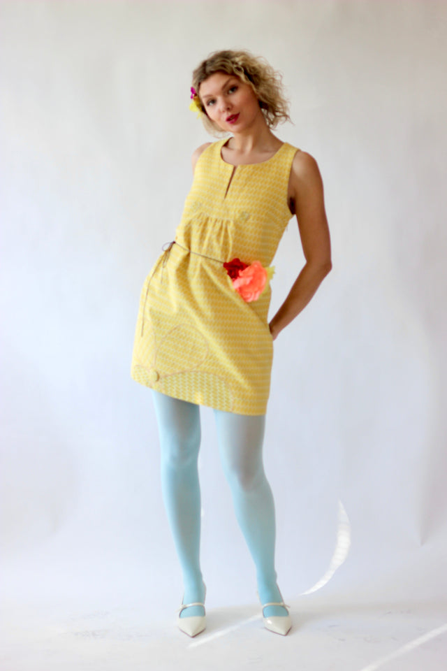 Vintage White Mod Dress with Yellow Dots //Size M