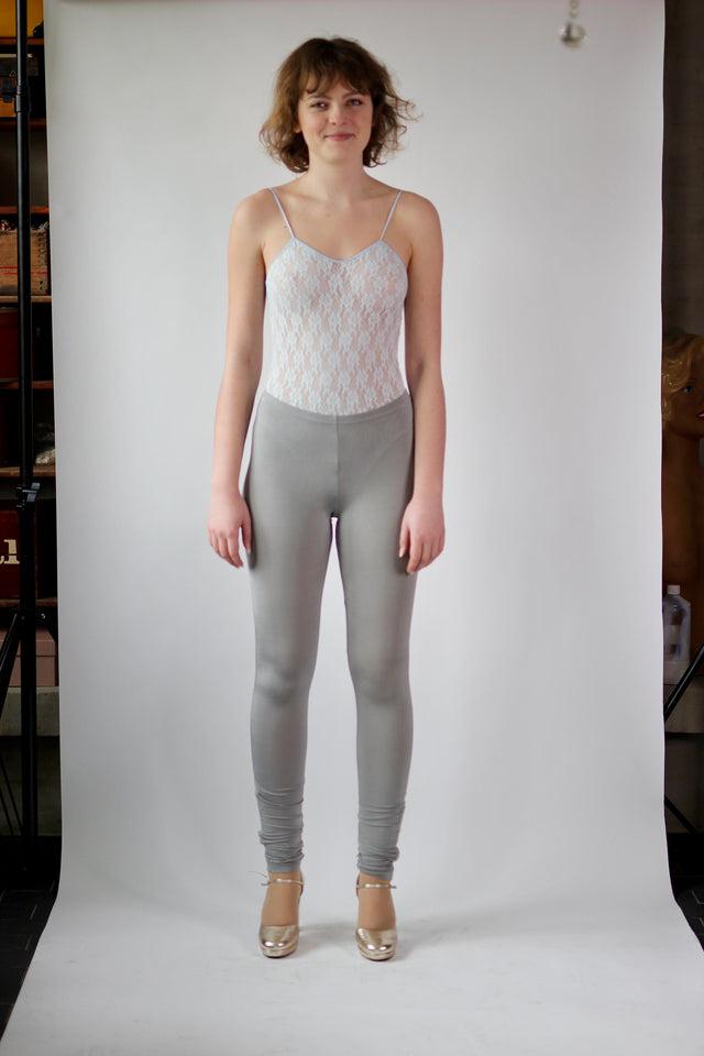 Vintage Y2K Silver Leggins//Size M