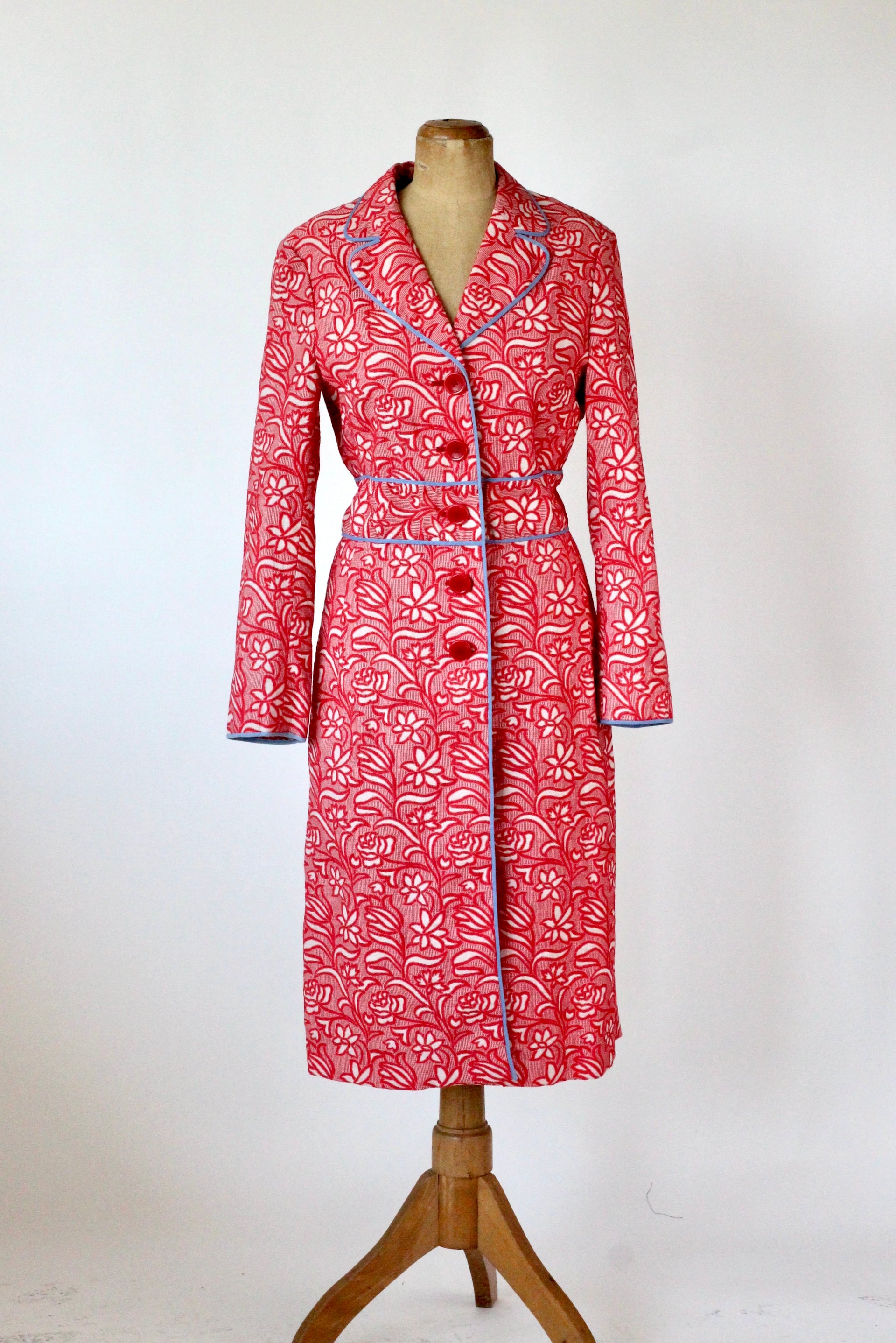 Y2K Vintage Red and White Brocade Coat//Size M