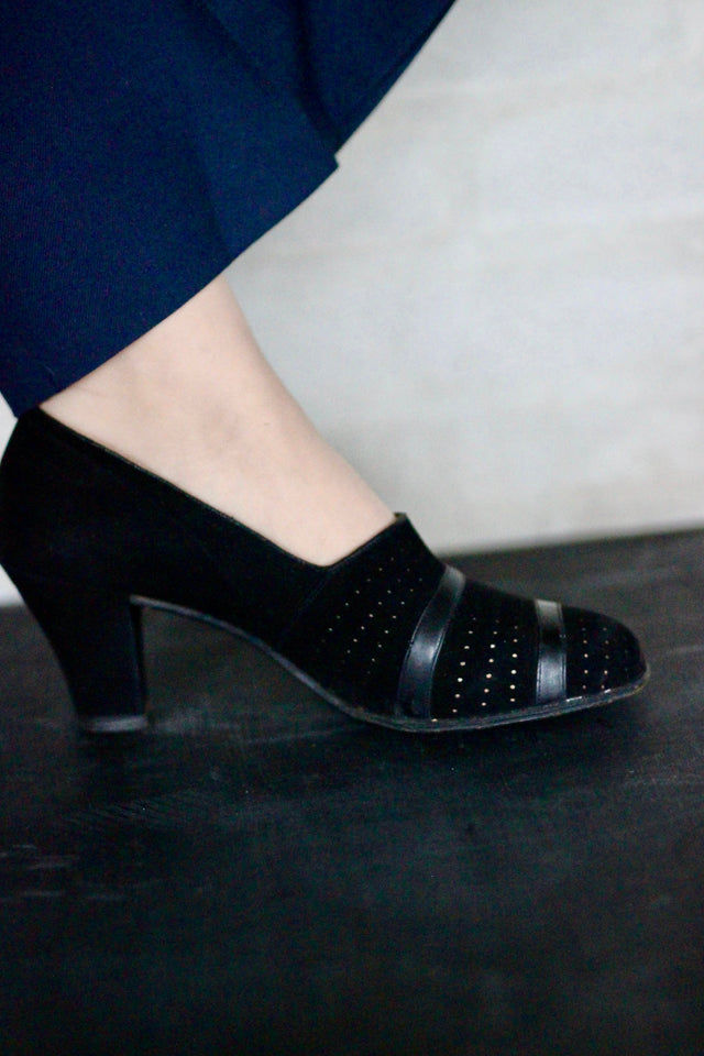 1940s Black Suede and Leather Shoes // Size 38