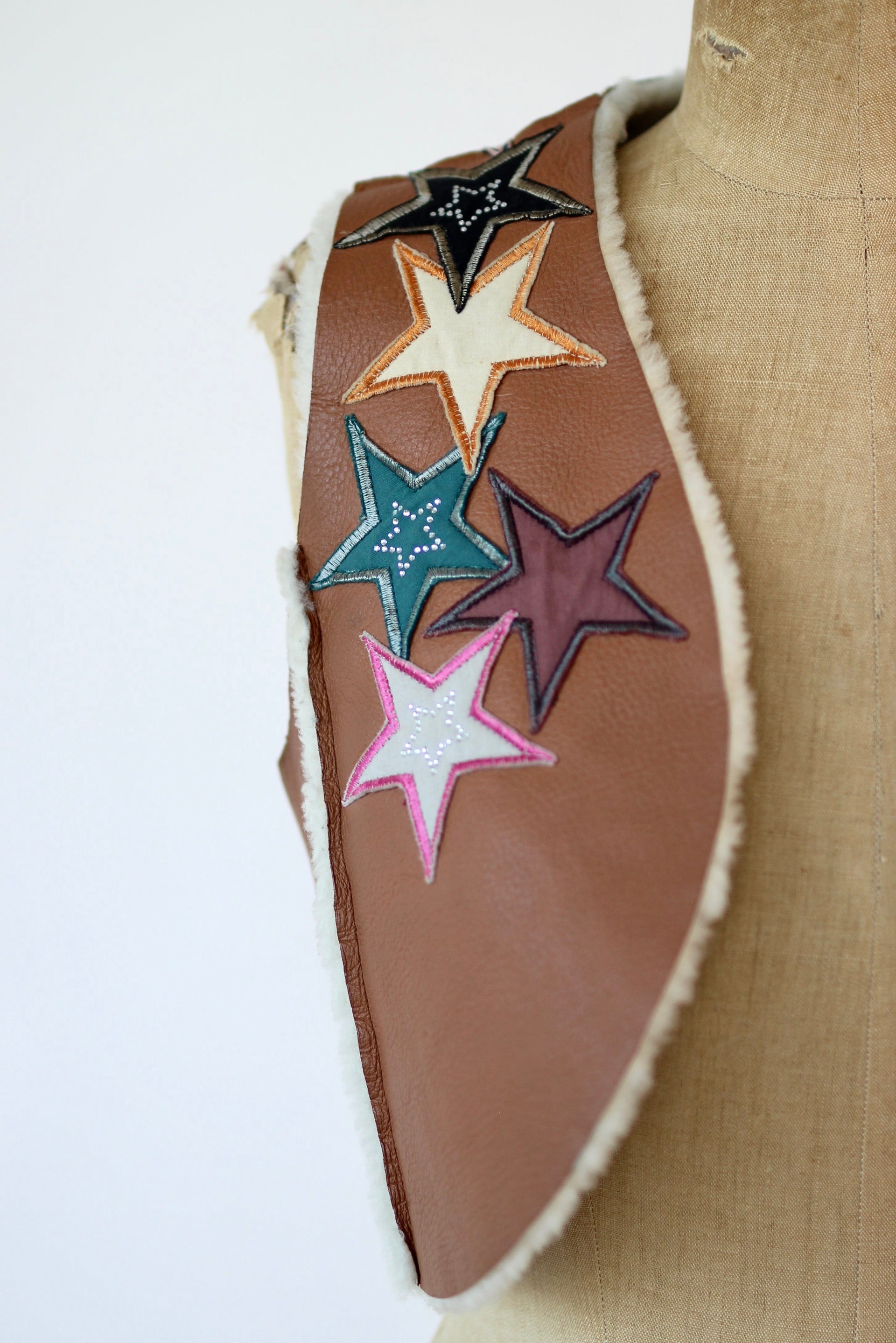 Y2K Vintage Brown Leather Vest with Star Applique //Size M