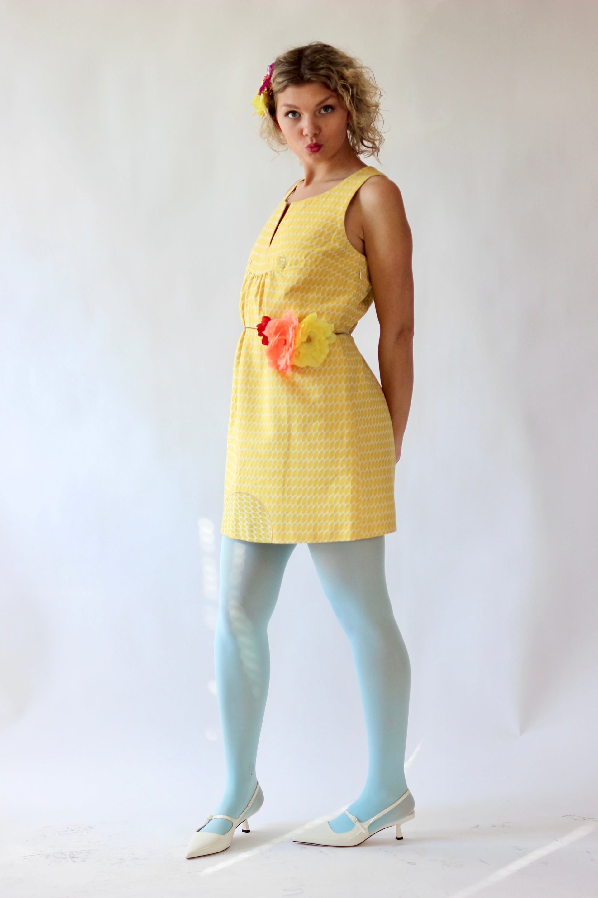 Vintage White Mod Dress with Yellow Dots //Size M
