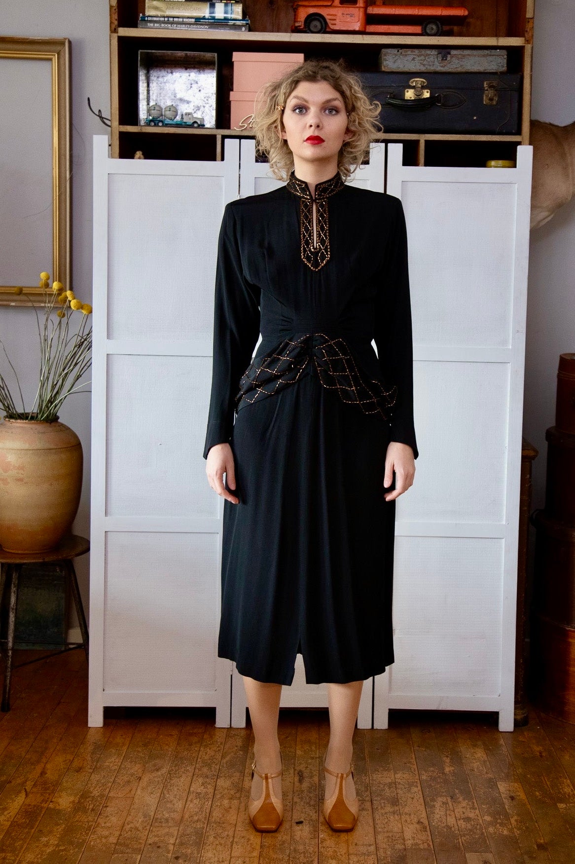 1940s Vintage Black Evening Gown Dress // Size S