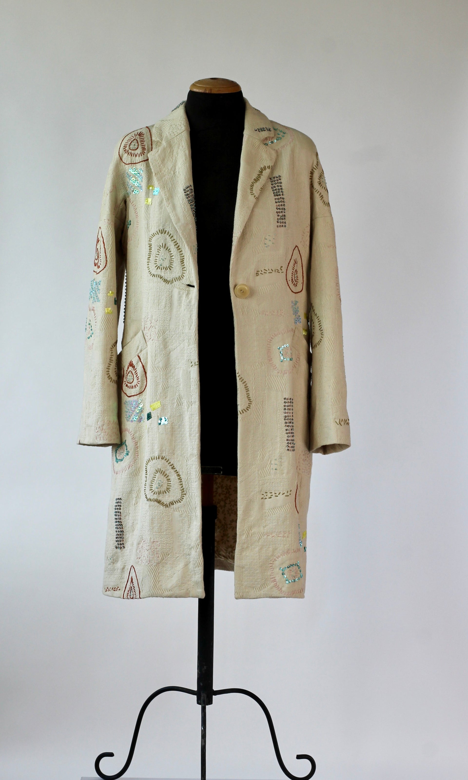 Y2K Embroidered Cream Coat//Danish Design //Size S/M