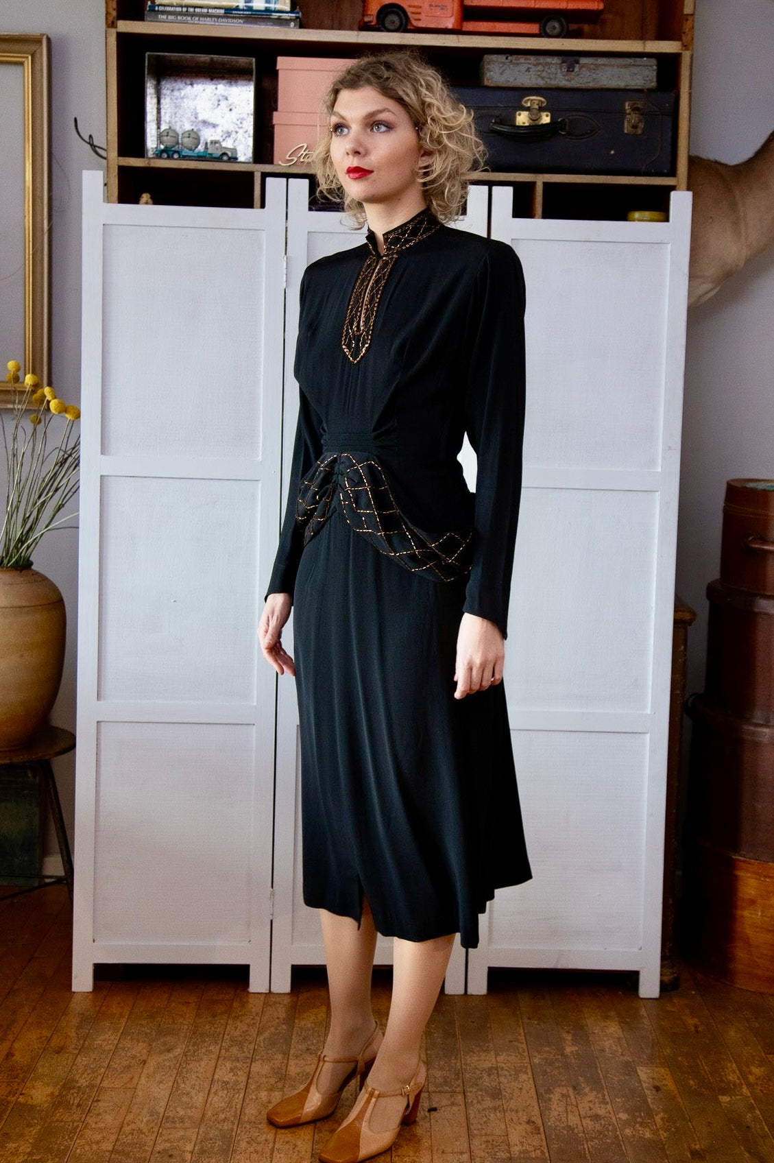 1940s Vintage Black Evening Gown Dress // Size S