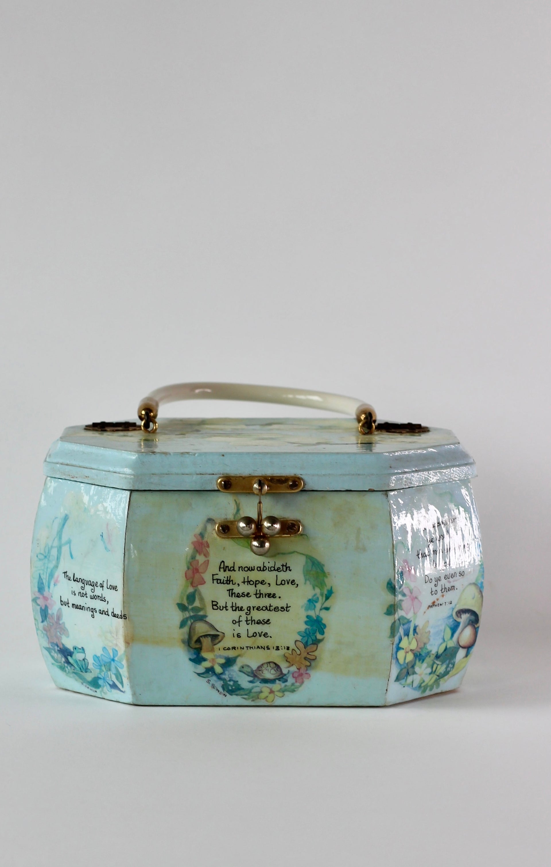 1960s Vintage Pale Blue Wooden Handle Box Bag