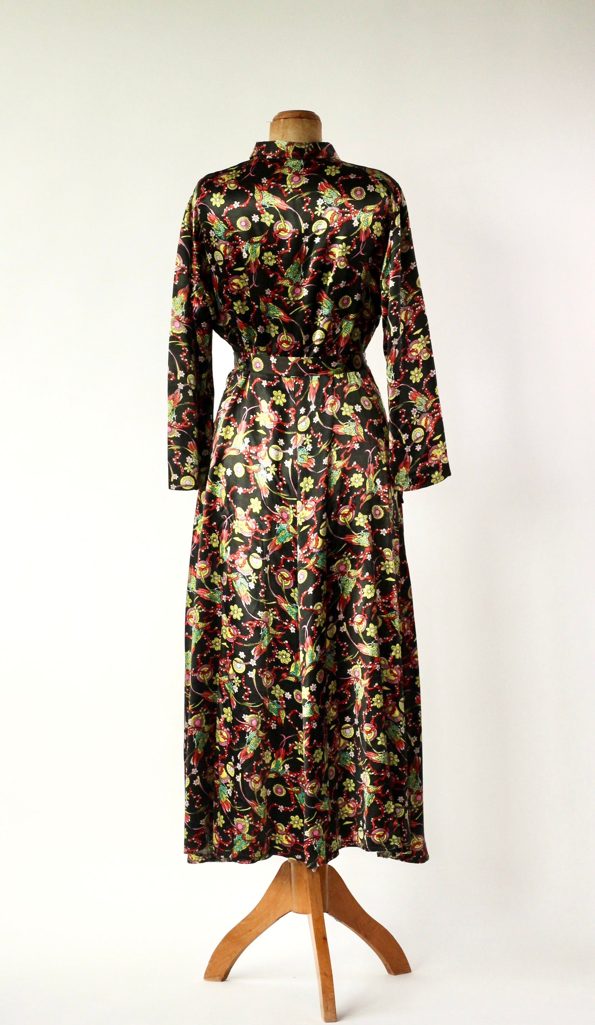 1940s Black Maxi Robe//Size L