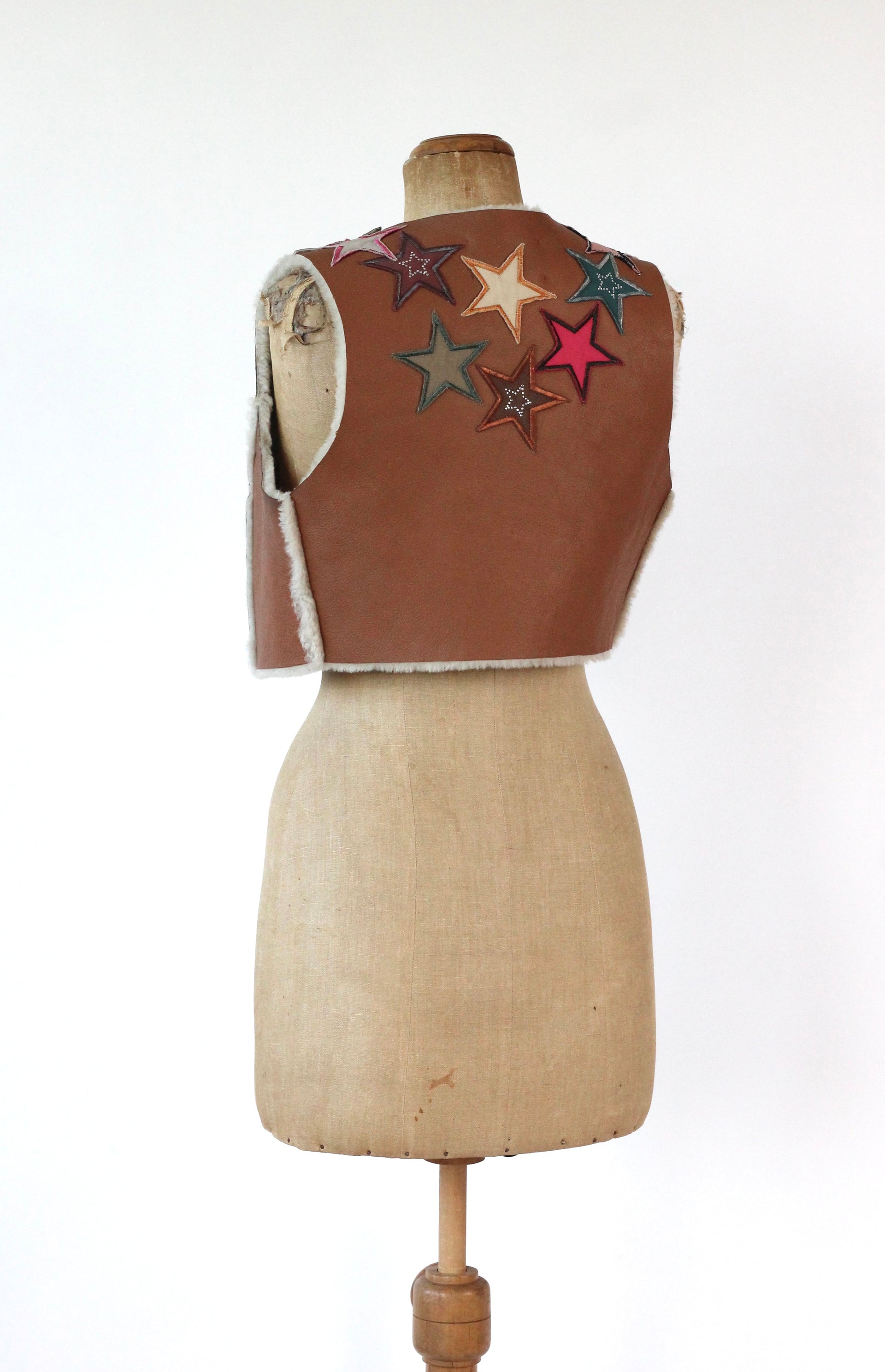 Y2K Vintage Brown Leather Vest with Star Applique //Size M