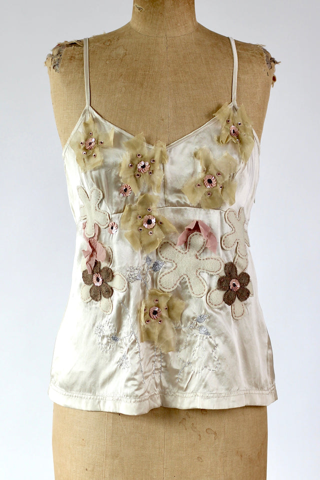 Vintage Ivory Sleeveles Silk Top with Flower Applique //Danish Design//Size M