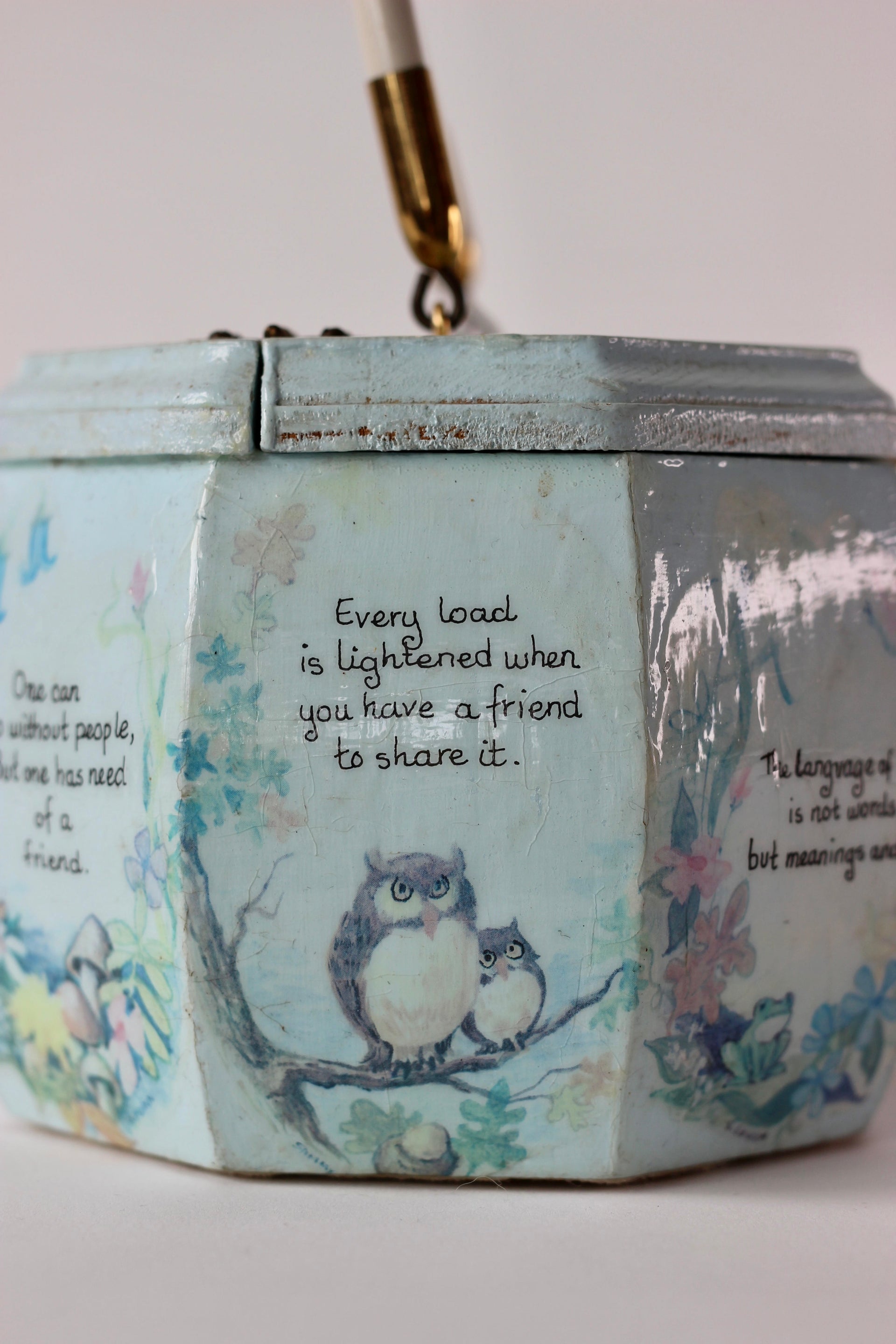 1960s Vintage Pale Blue Wooden Handle Box Bag