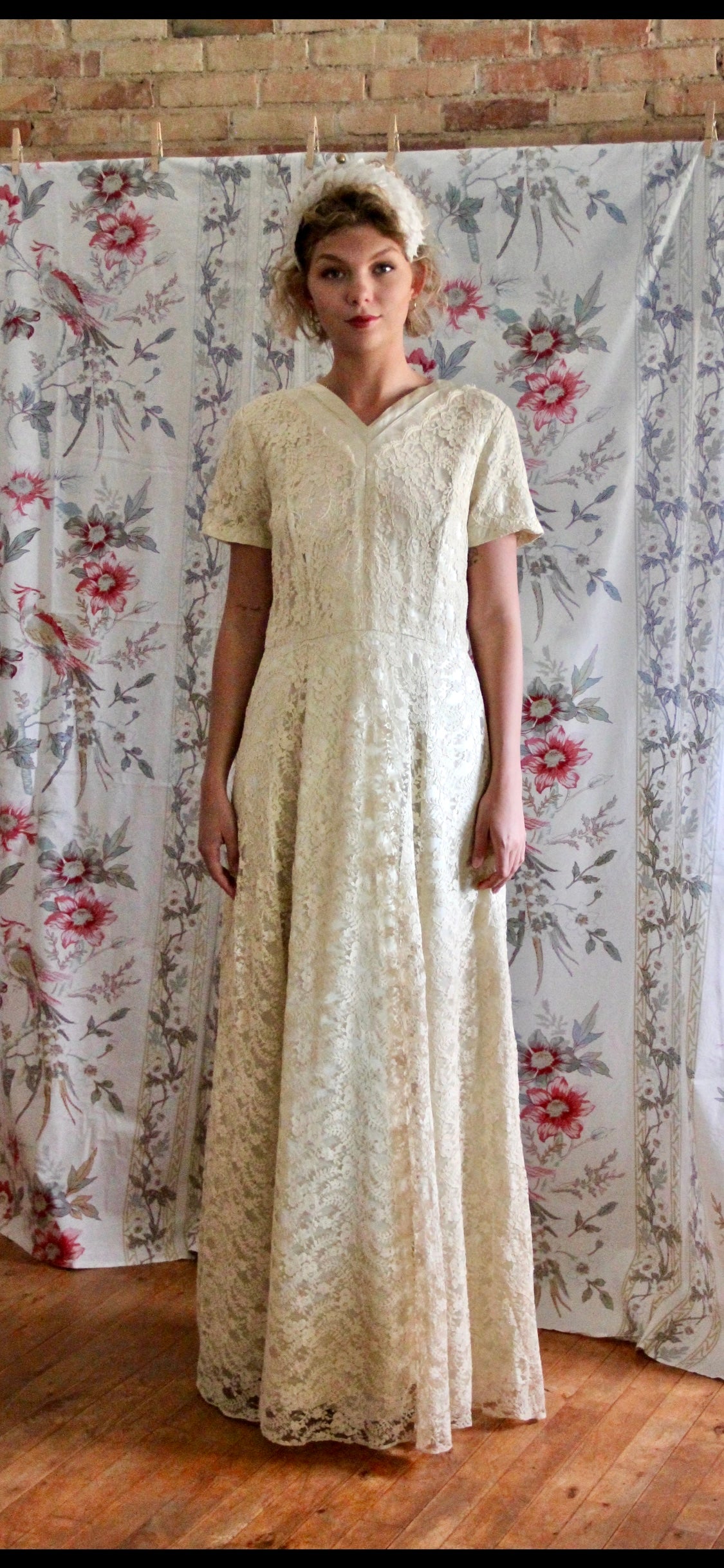 1950s Pale Yellow Lace/Satin Maxi Dress//Size L/XL