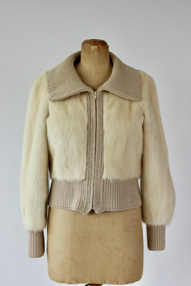 1970s Vintage Ivory Bomber // Size M