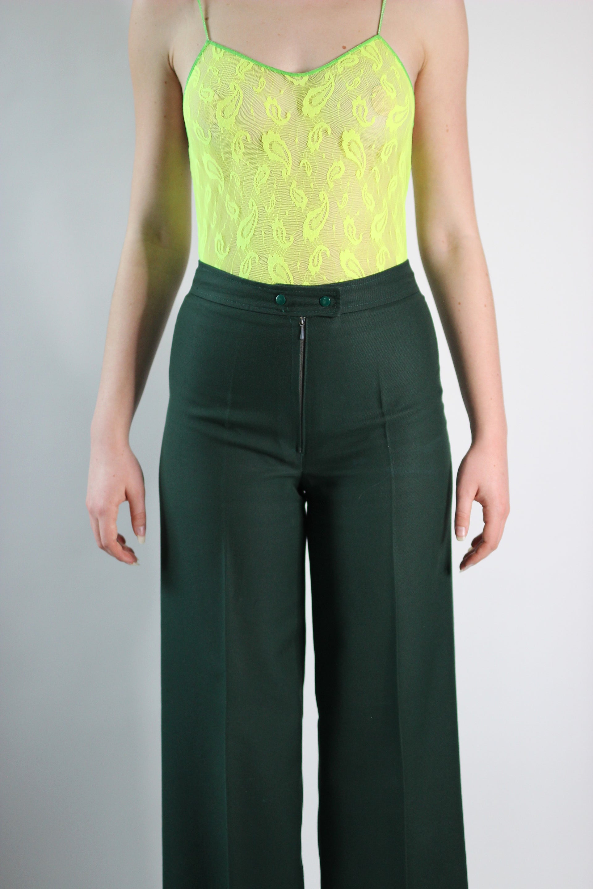 1970s Dark Green High Waisted Flare Pants// Size M