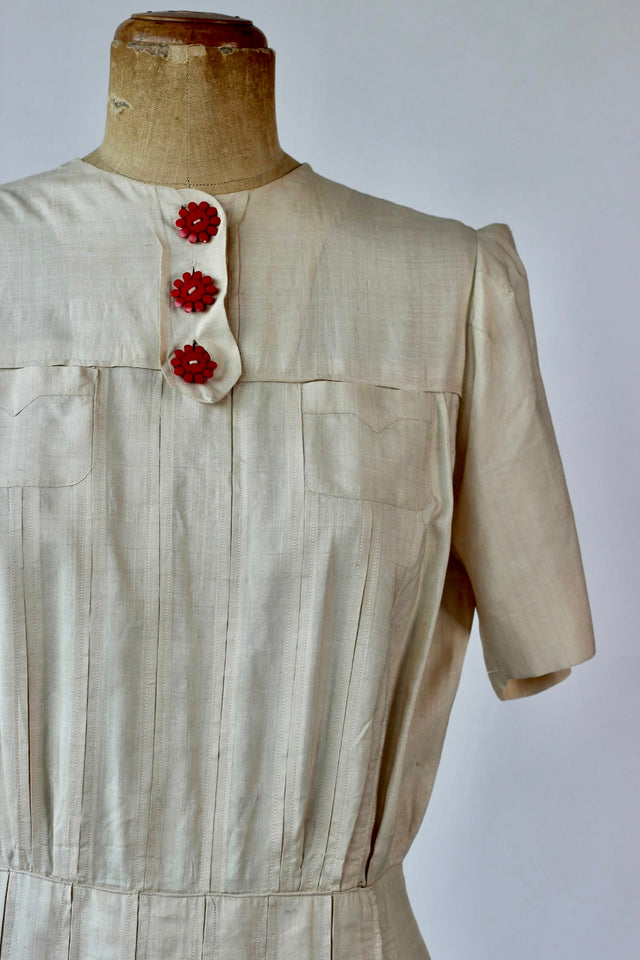 1930s Raw Silk Summer Dress with Red Buttons//Size L