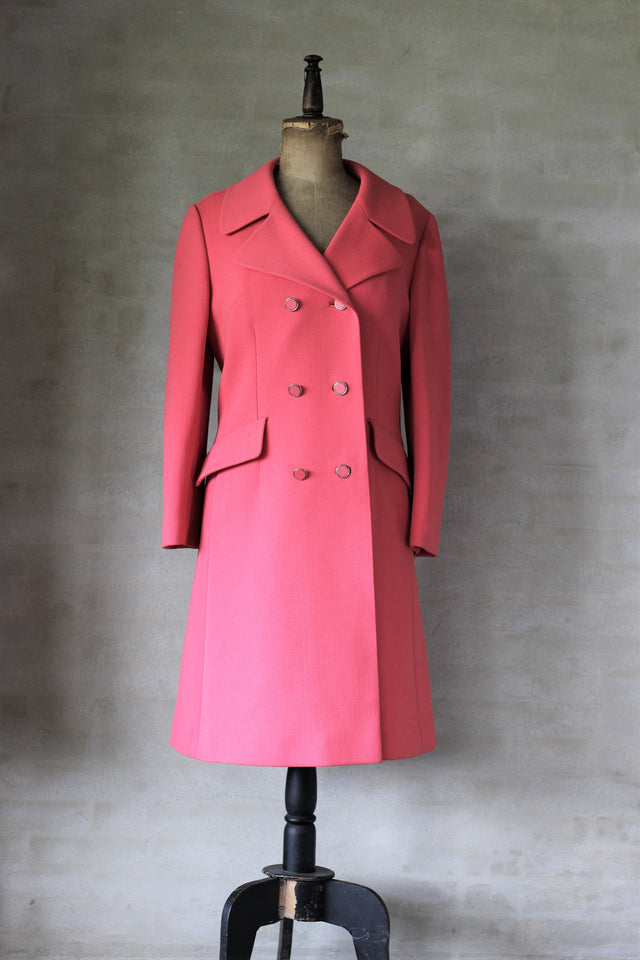 1960s Rose Pink Coat//Size L/XL.