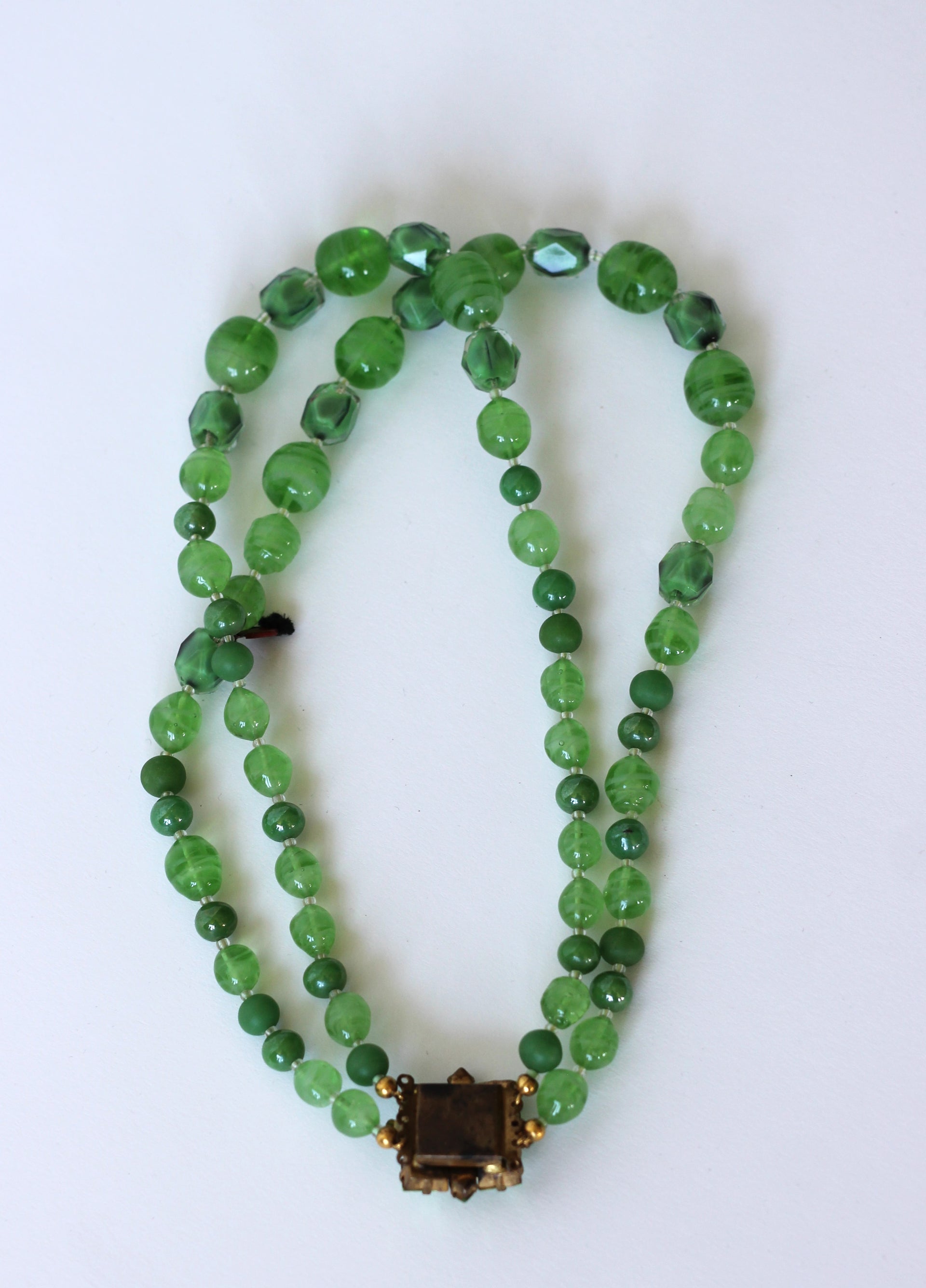 1950s Green Glass Beaded 2 Stand Necklace.