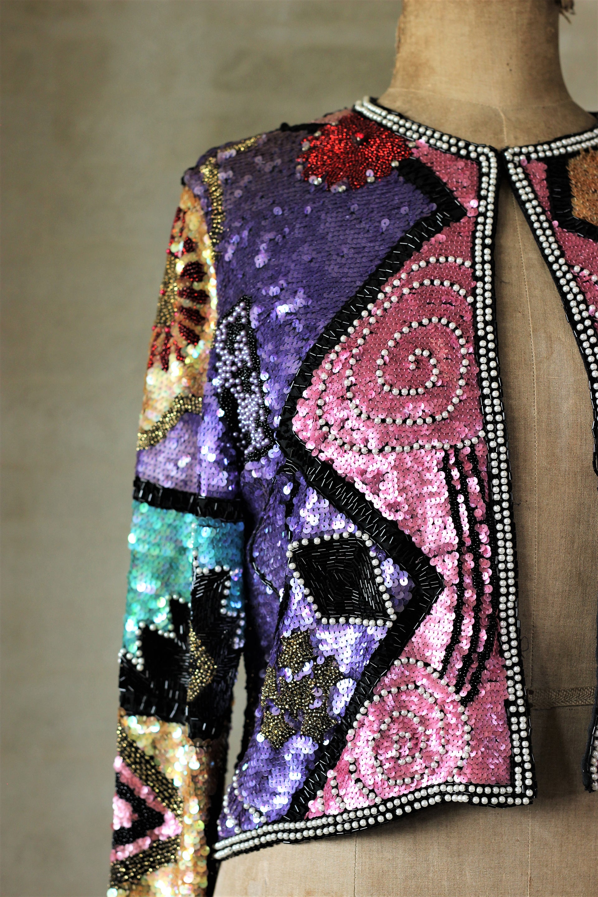 Vintage Beaded Sequin Jacket//Size M/L