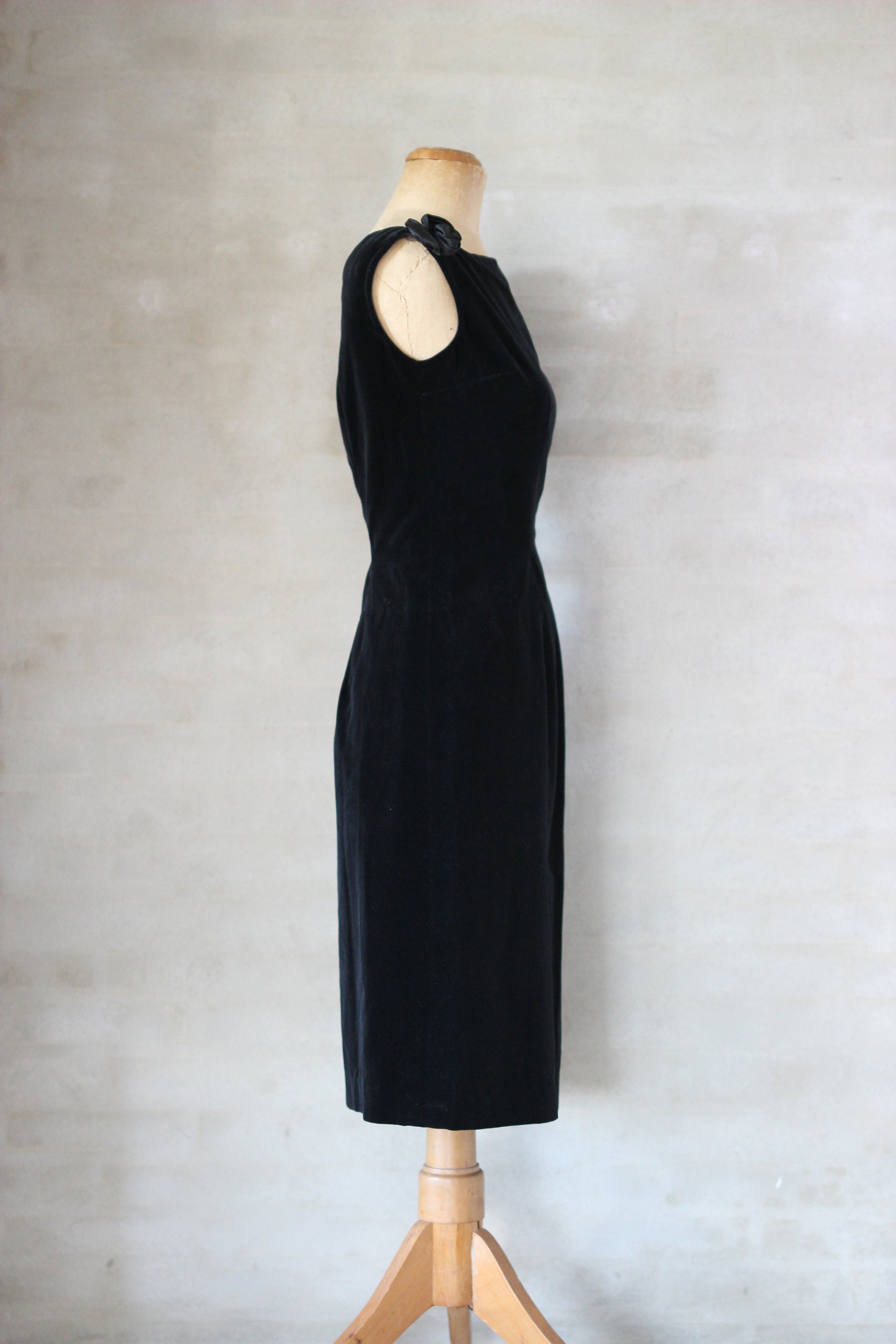 1960s Vintage Black Velvet Dress/Magasin//Size M