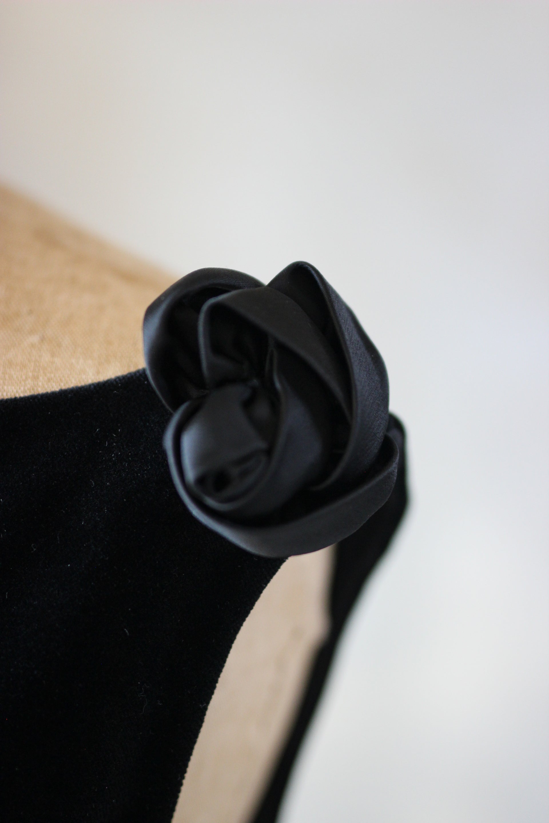 1960s Vintage Black Velvet Dress/Magasin//Size M
