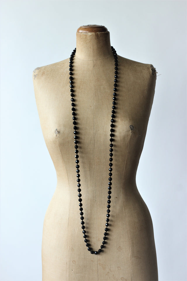 1920s - 1930s Faceted Glass Long Necklace//Jet Beads