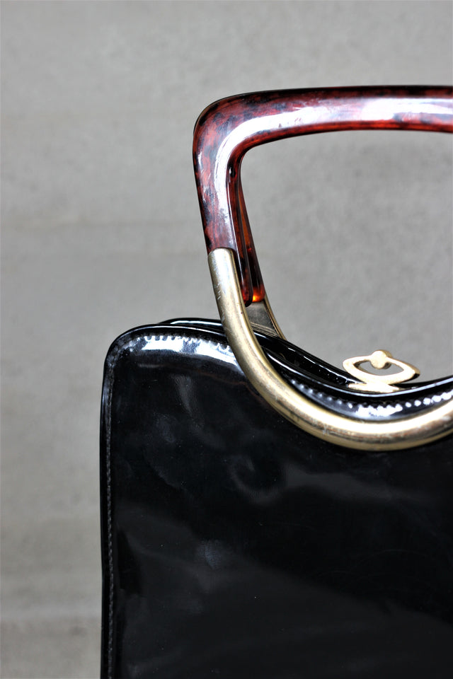 1960s CARA Black Patent Leather Handbag/Faux Tortoise