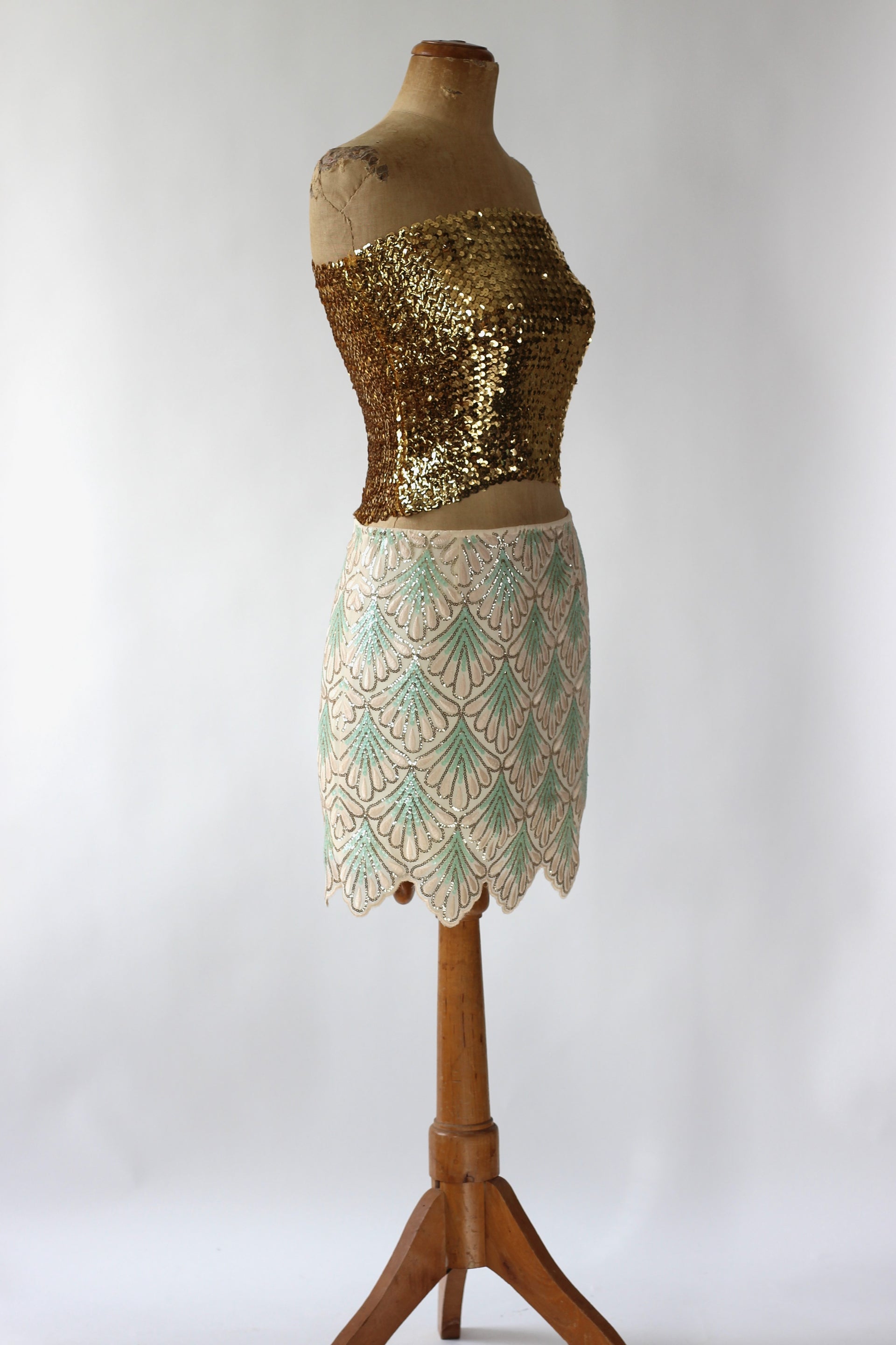 Vintage High Waisted Short Skirt//Size S