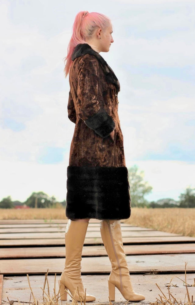 1960s  Chocolate Brown Faux Fur Coat//Size M