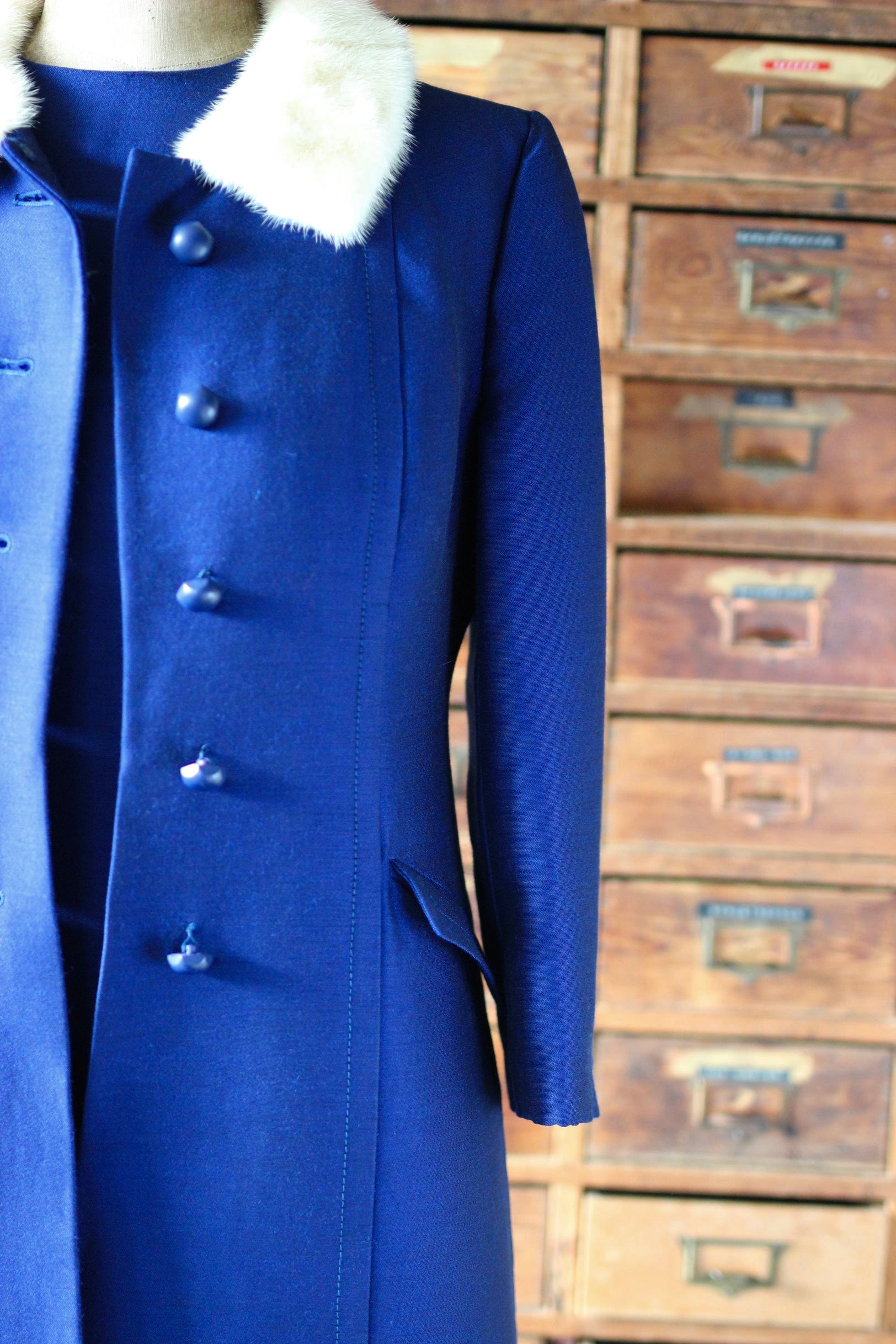 1960s Designer Vintage Navy Blue Suit//Size M