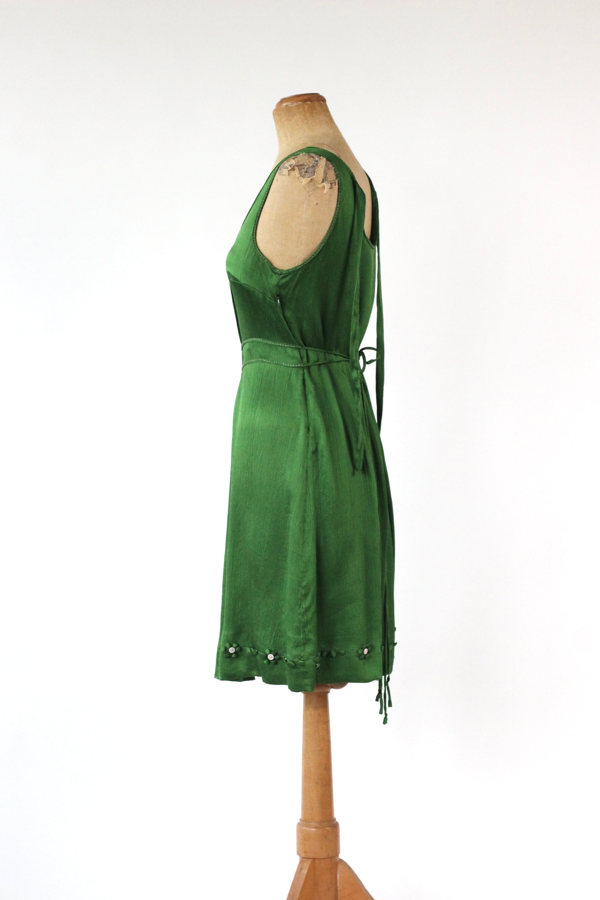 Vintage Green Silk Dress//Danish Design//Size M/L