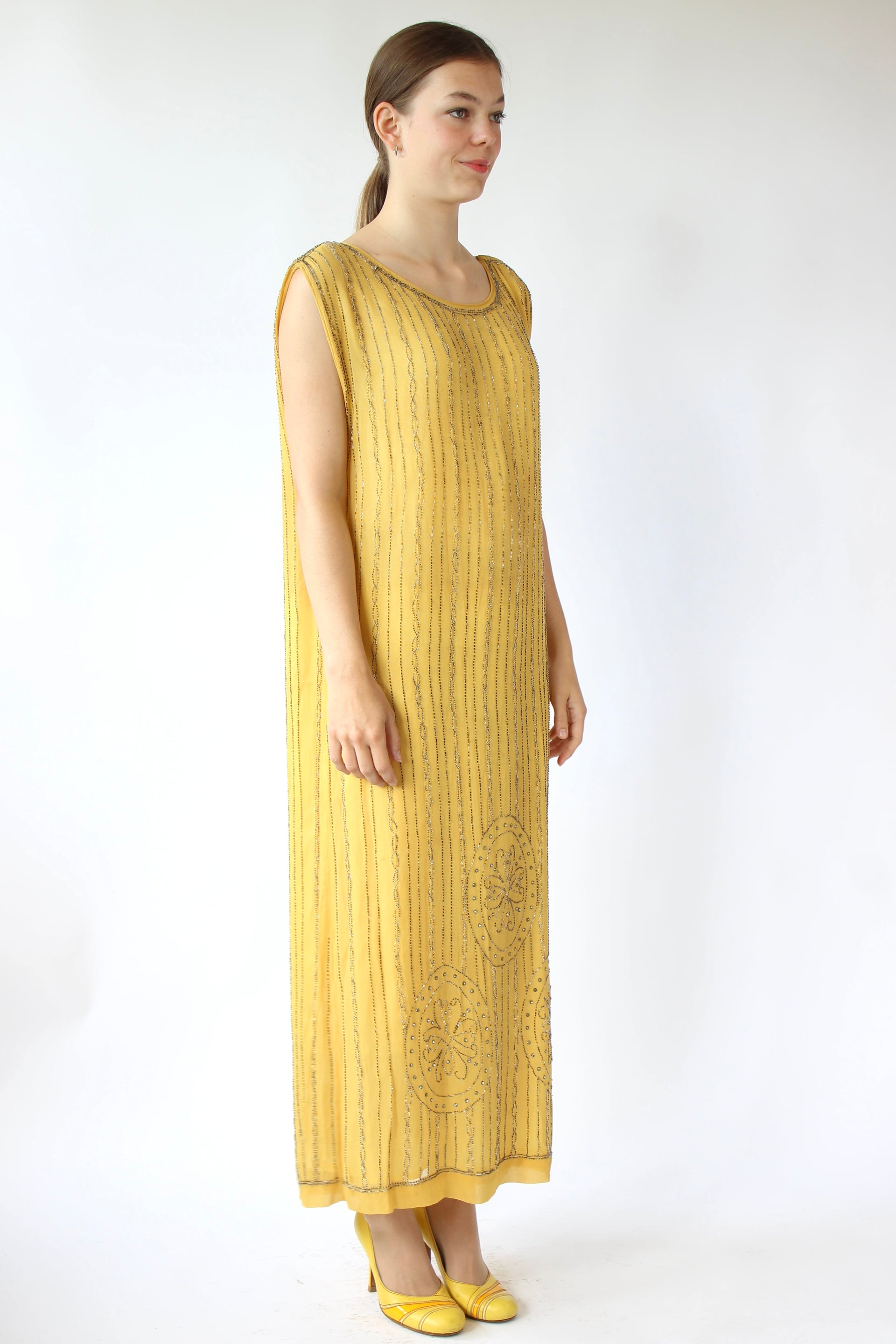1920s Vintage Yellow Silk flapper Dress // Size S/M