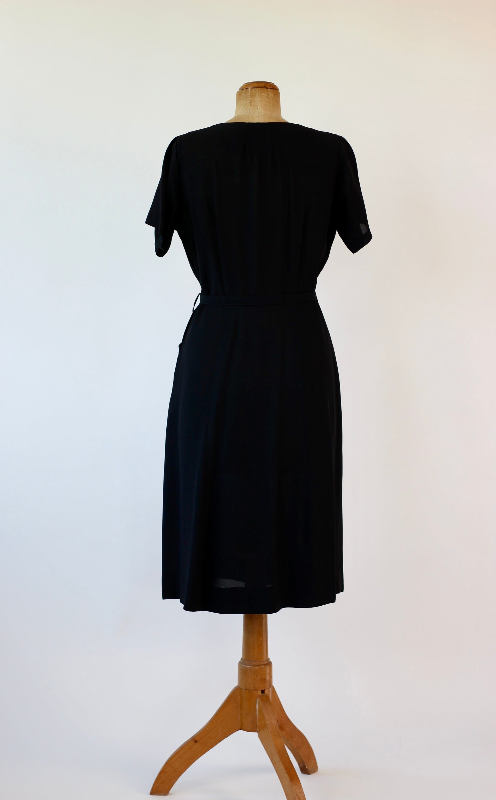 1930s Black Belted Dress // Size M