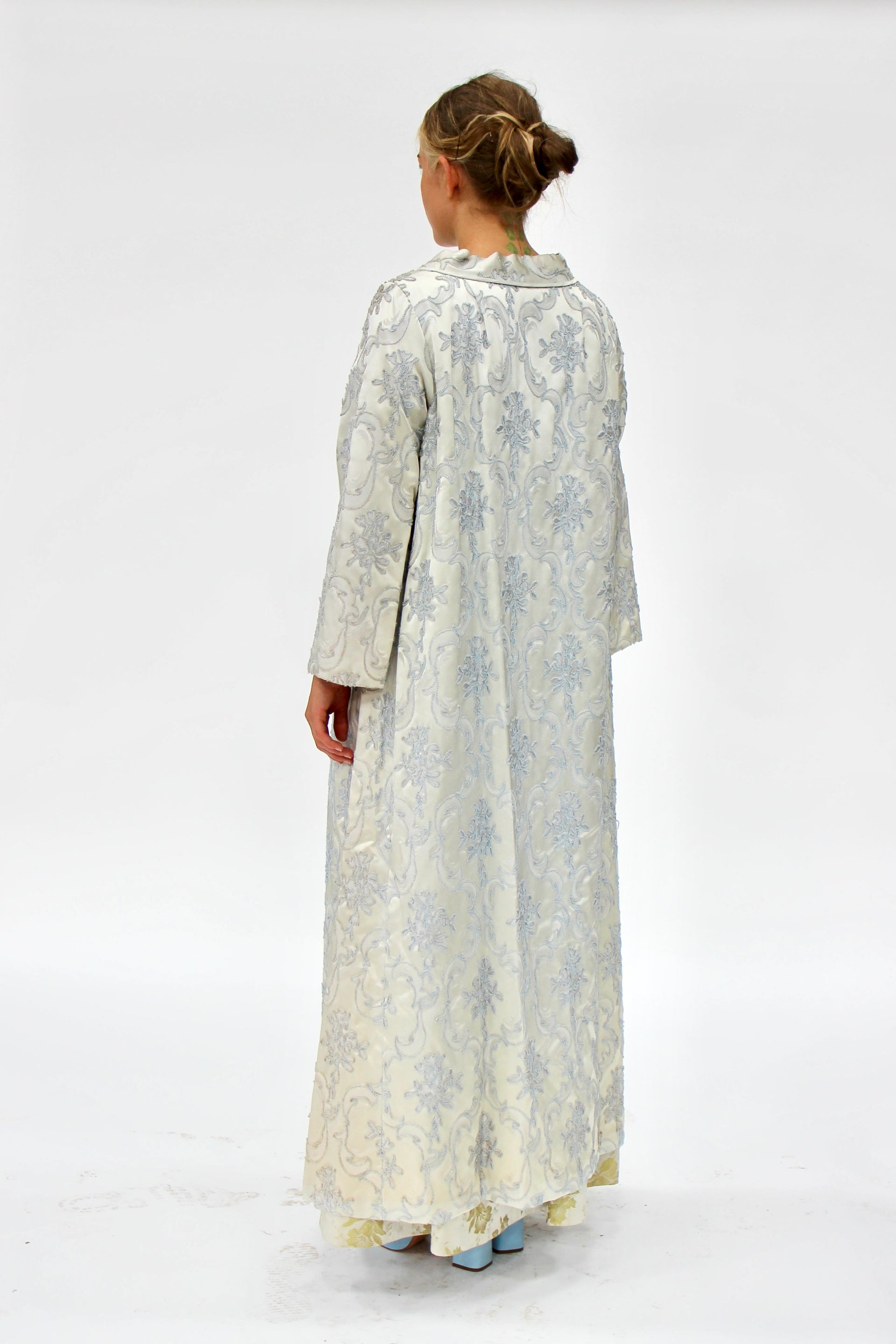 1960s Vintage Brocade Kimono // Size M/L