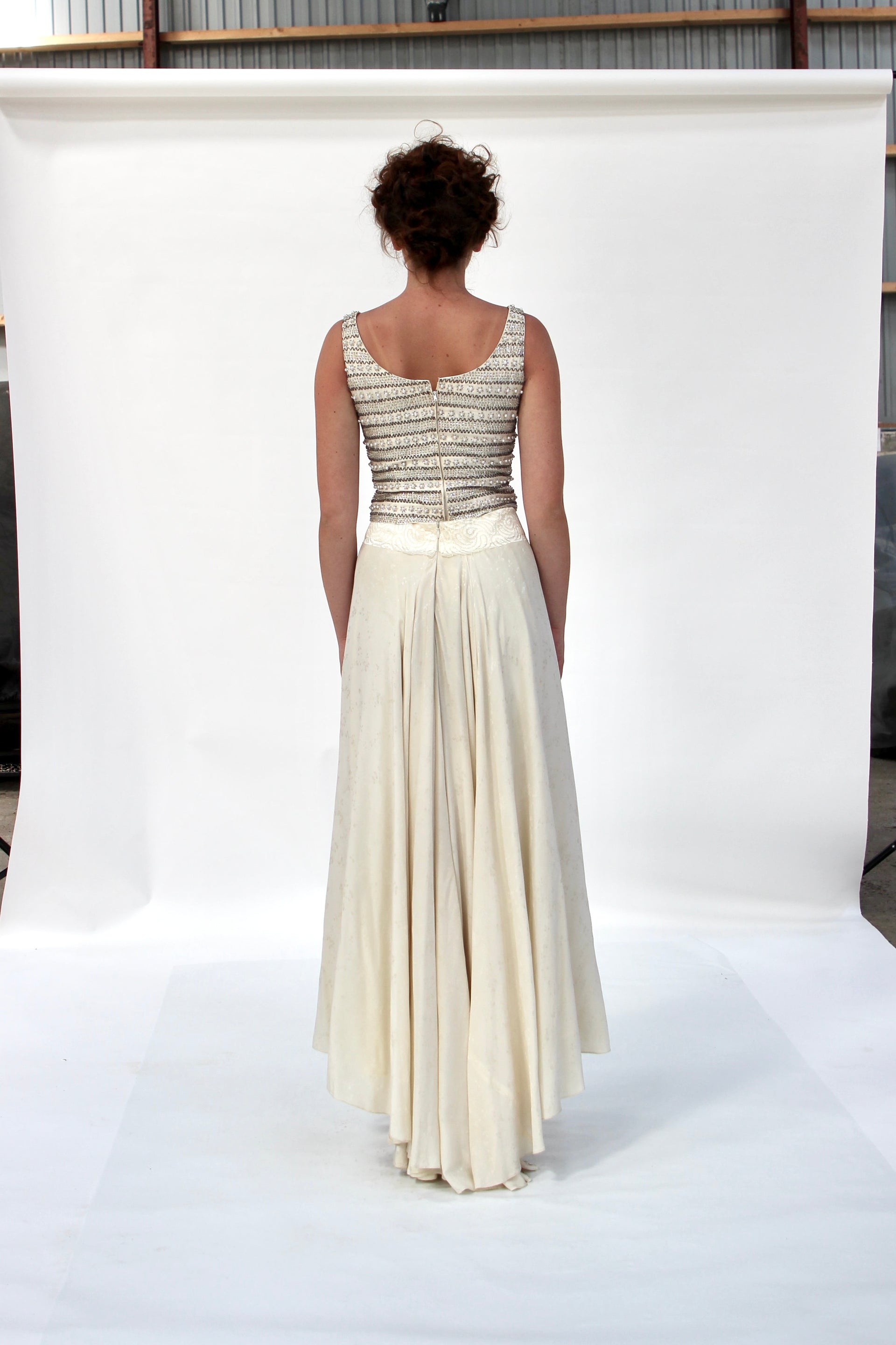 By Waltz Skirt in 1920s Vintage Silk // Size M