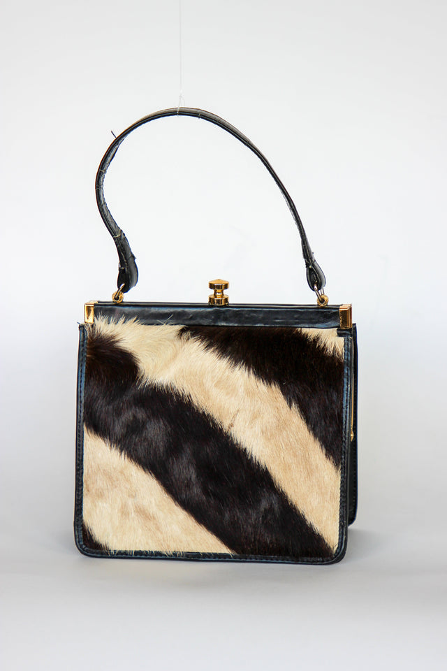 1950s Vintage Black Vinyl Top Handle Bag/Purse with Zebra Patteren Fur