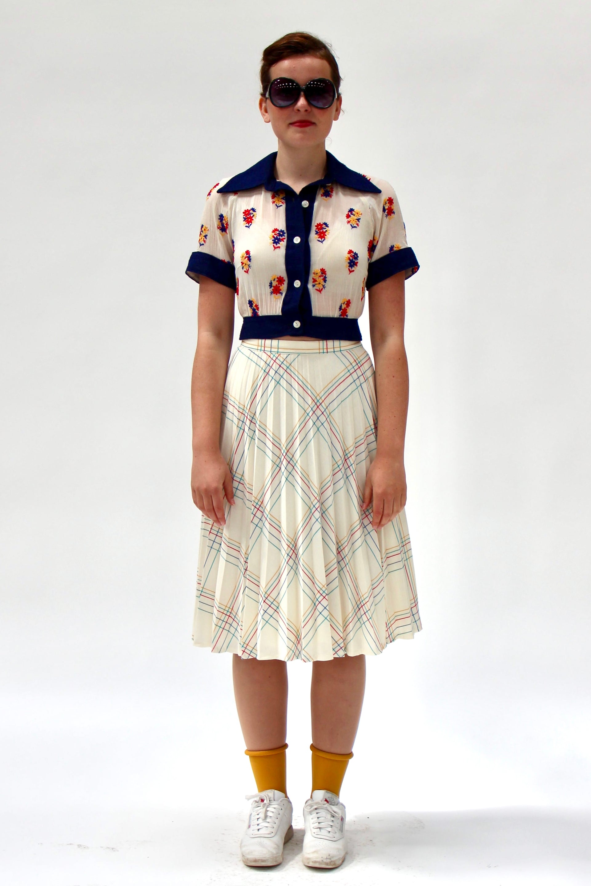 1970s High Waisted Pleated Skirt//Size S