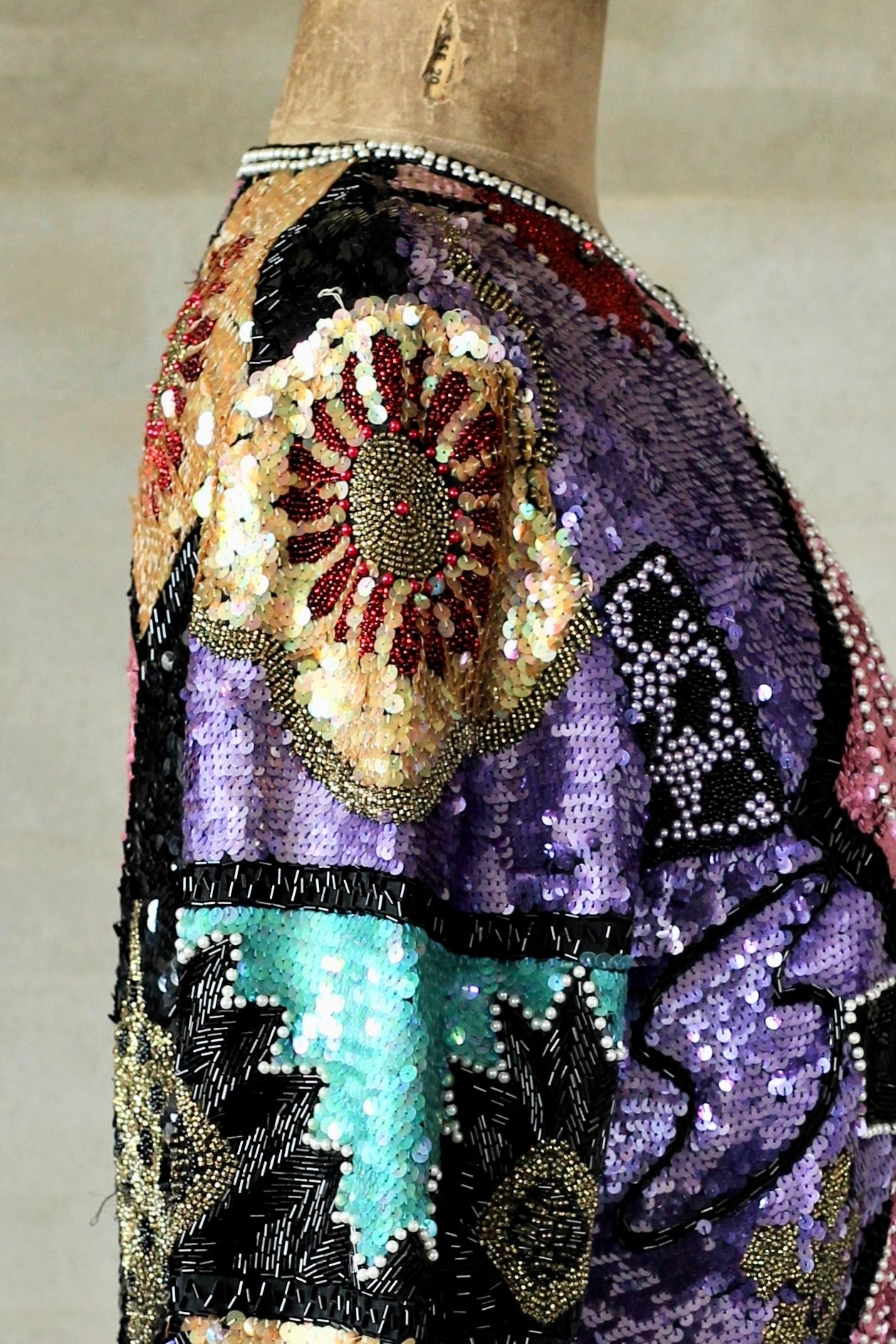 Vintage Beaded Sequin Jacket // Size M
