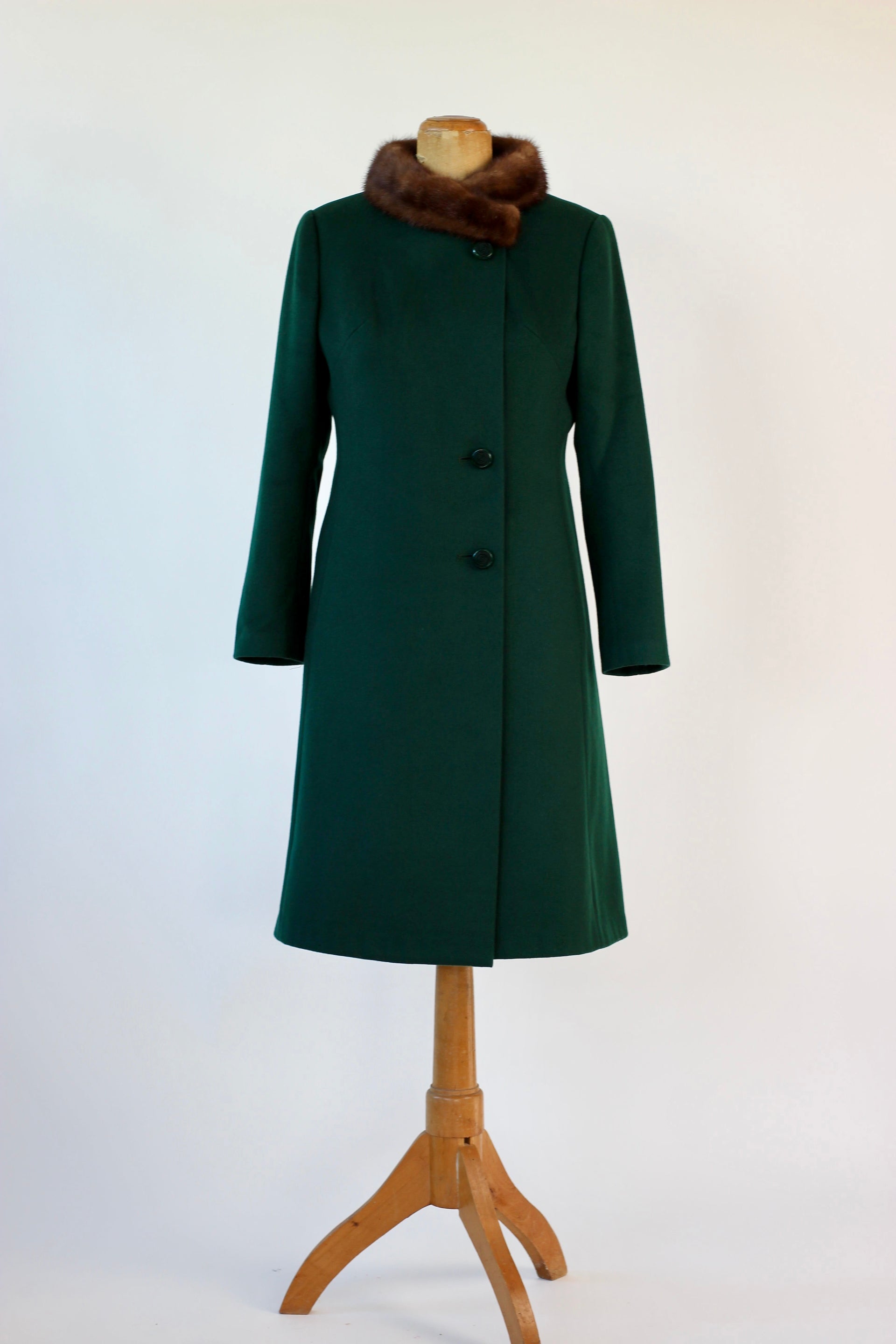 1960s Vintage Green Emerald Wool Coat with Brown Collar // Size M