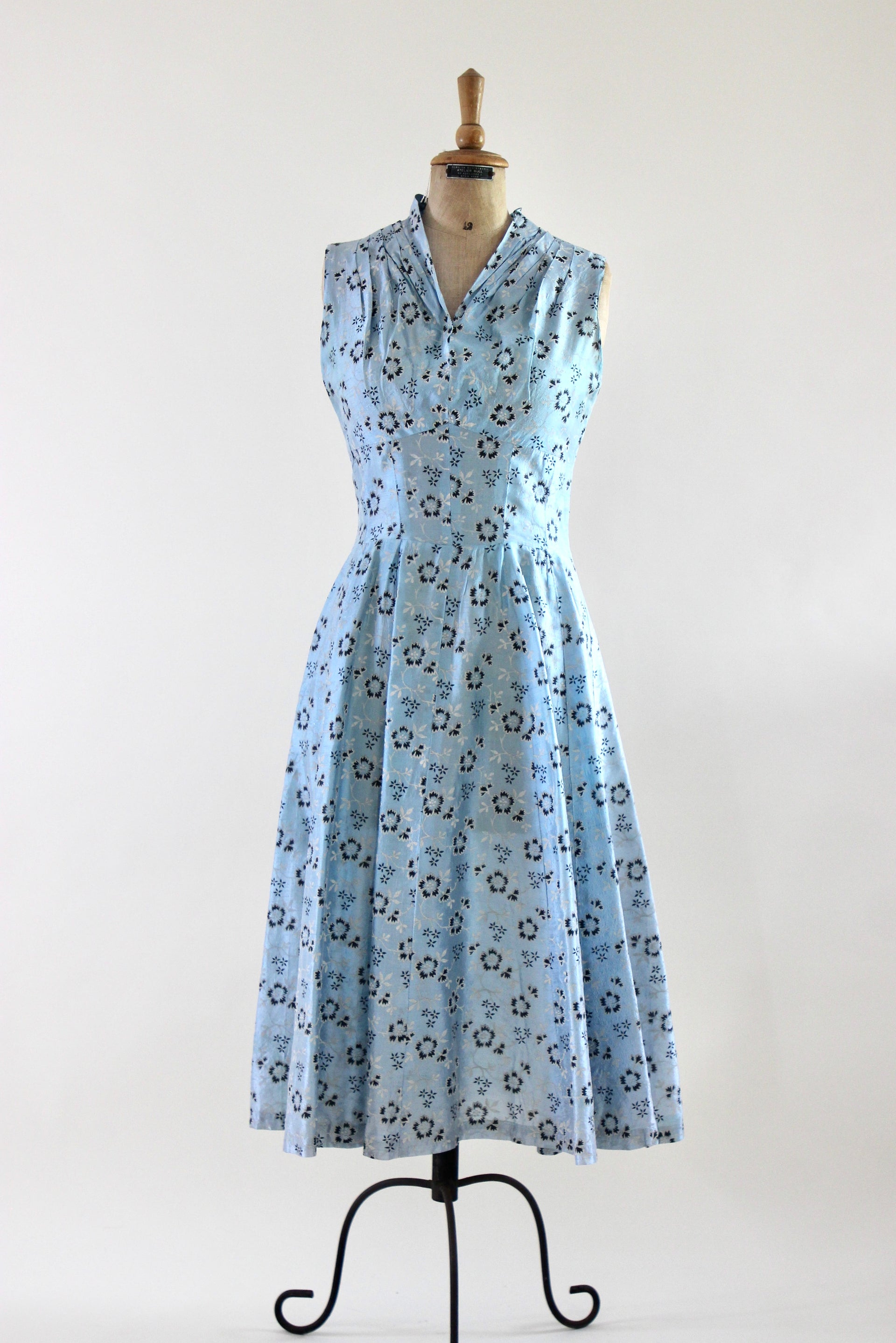 1950s Light Blue Floral Dress//Size S/M
