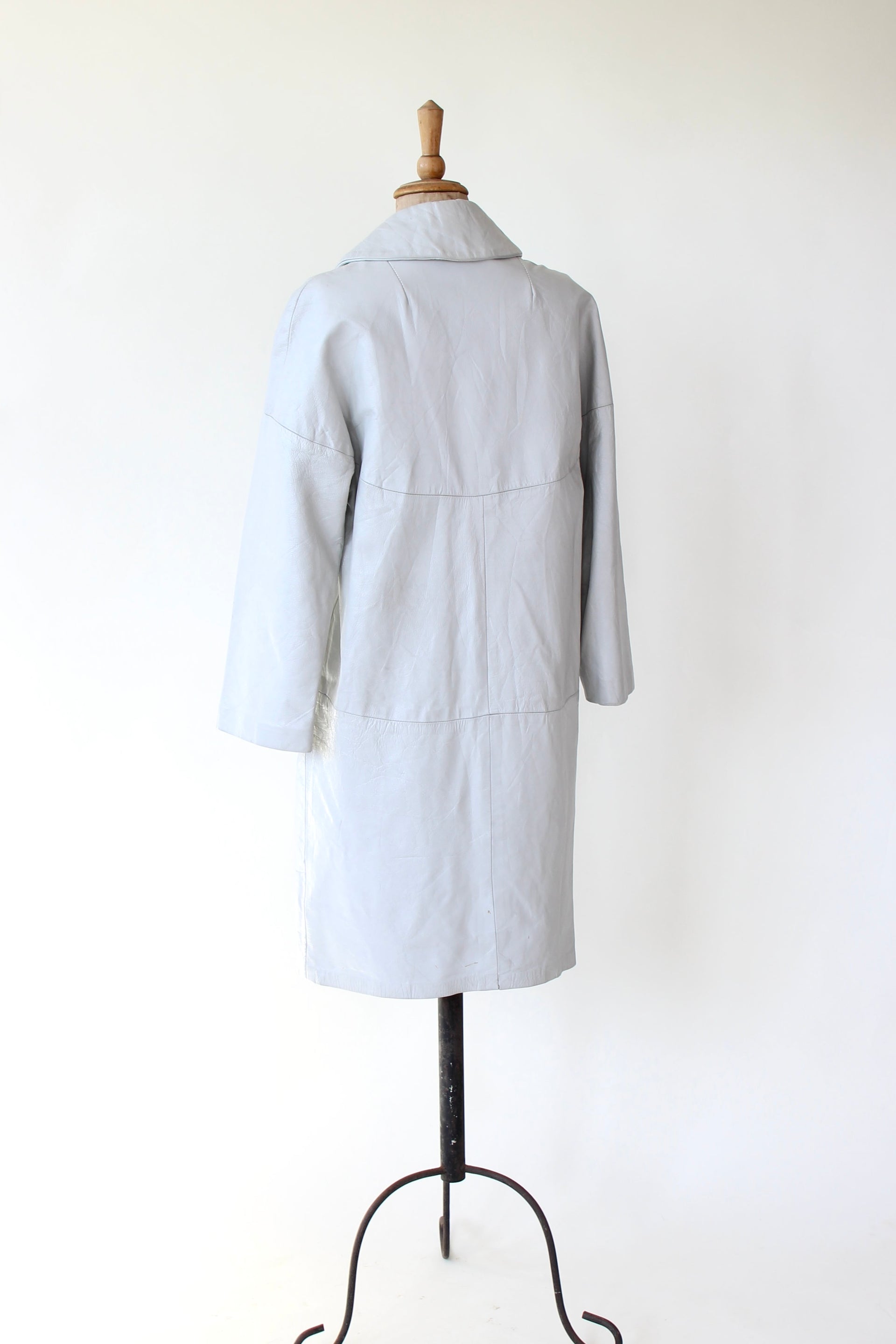 1950s Vintage Light Grey Leather Swing Coat // Size M/L