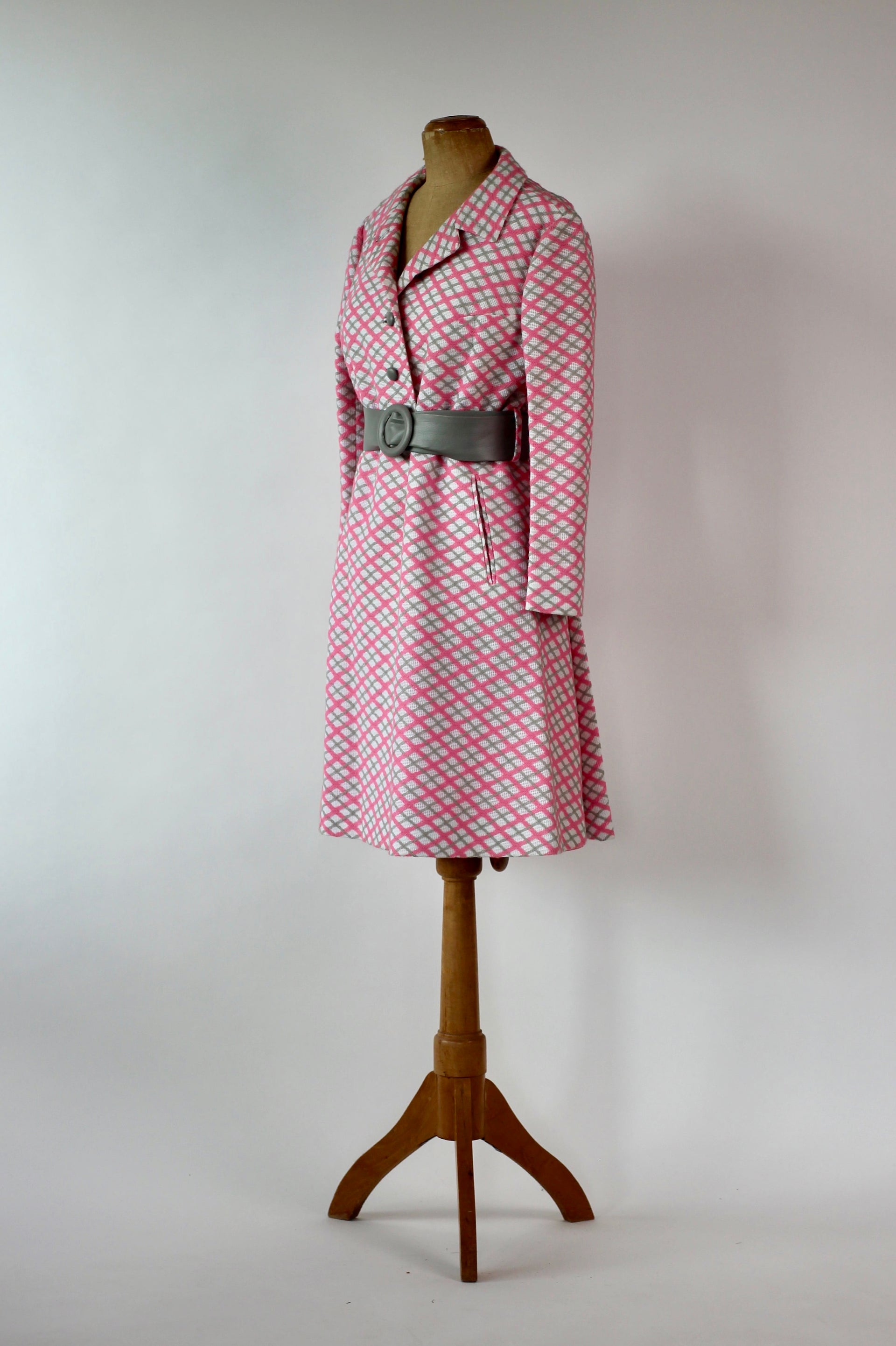 1960s Designer Mod Coat in Harlequin Pattern // Size L