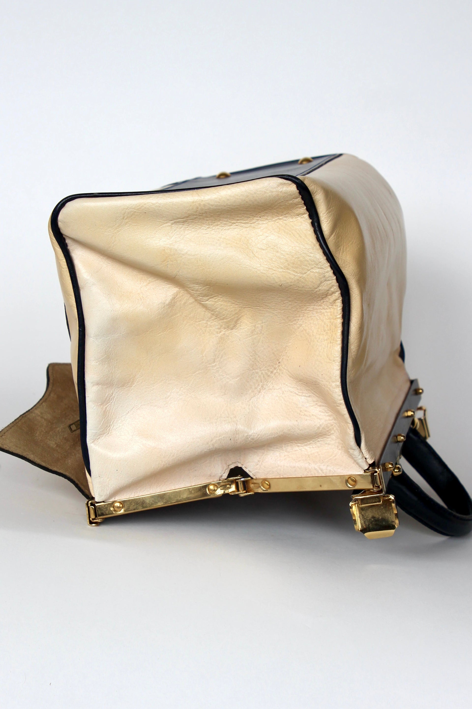 1950S 1960s Beige/Ivory Leather Top Handle Bag // Midwife Style Bag
