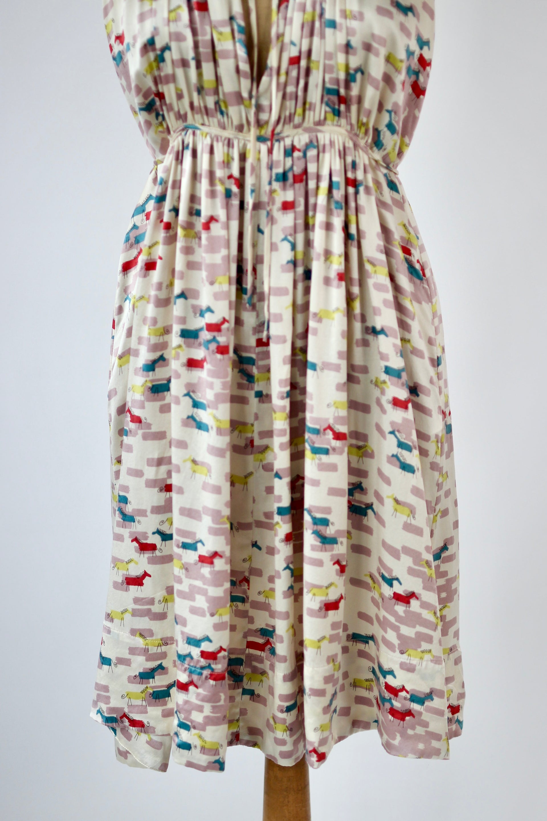 Vintage White Silk Dress with Abstract Horse Print// Danish Design//Size M/L