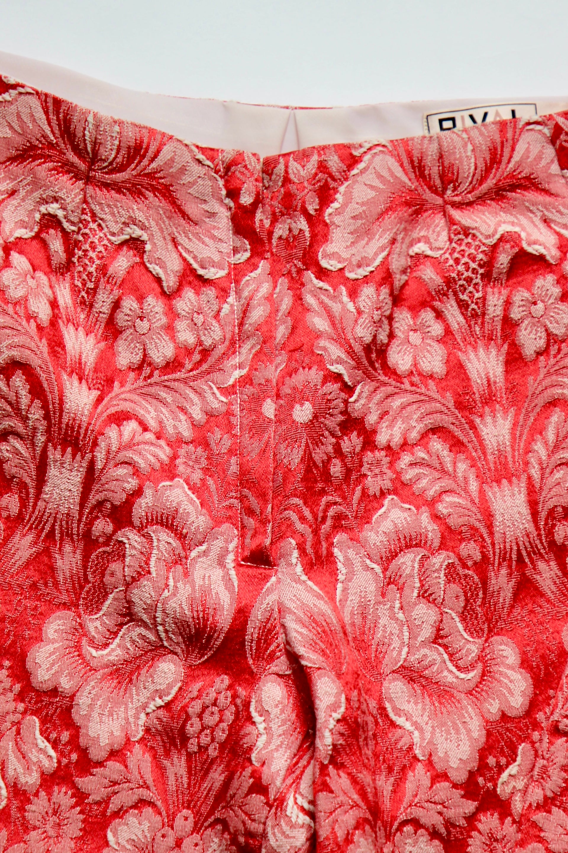 1950s Vintage Red and White Brocade Pantsuit // Size XS